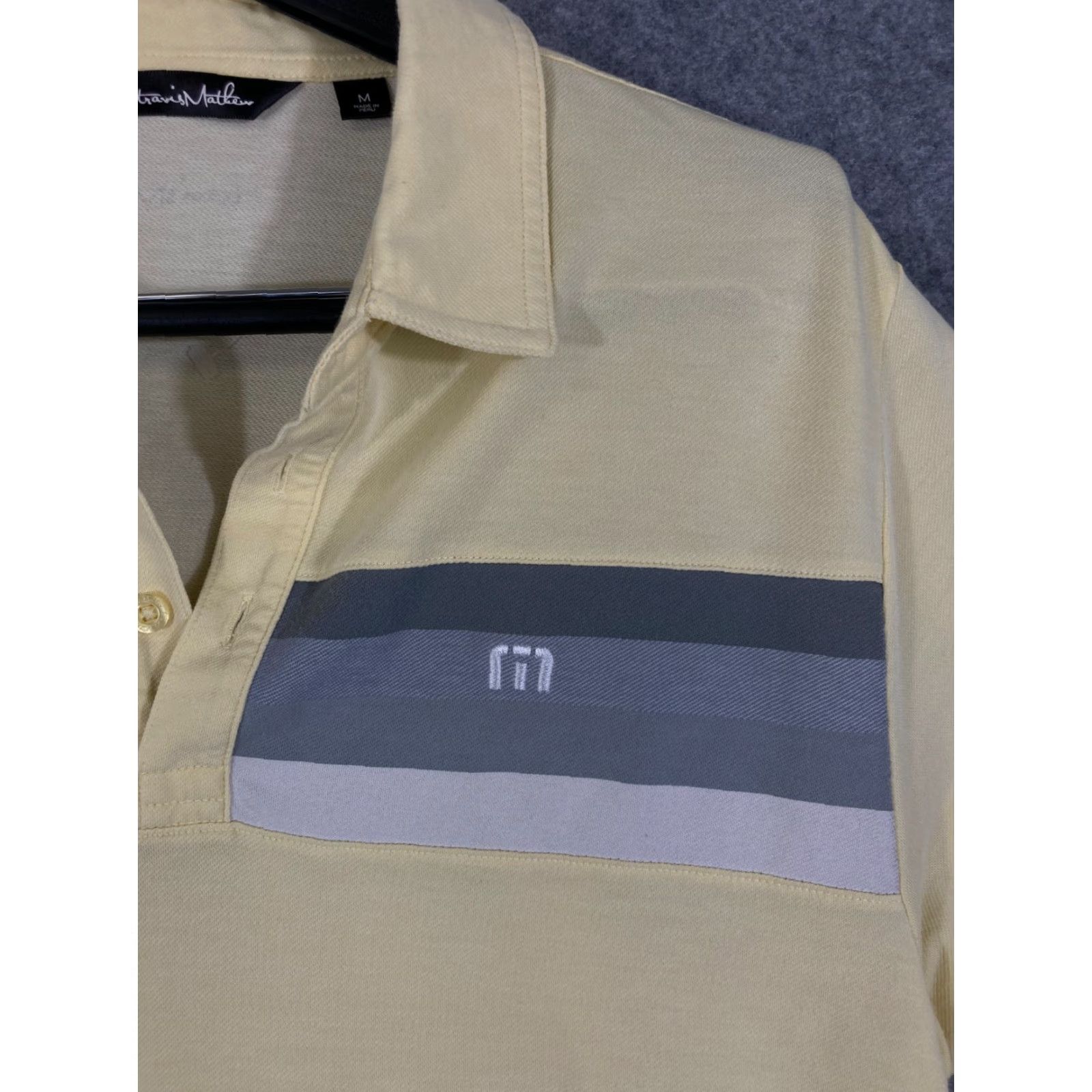 TravisMathew Travis Mathew Polo Shirt Mens M Yellow Striped Stretch Comfort Golf Performance Shirt Polo Short Sleeve Mens M Yellow Striped Size US M / EU 48-50 / 2 - 5 Thumbnail