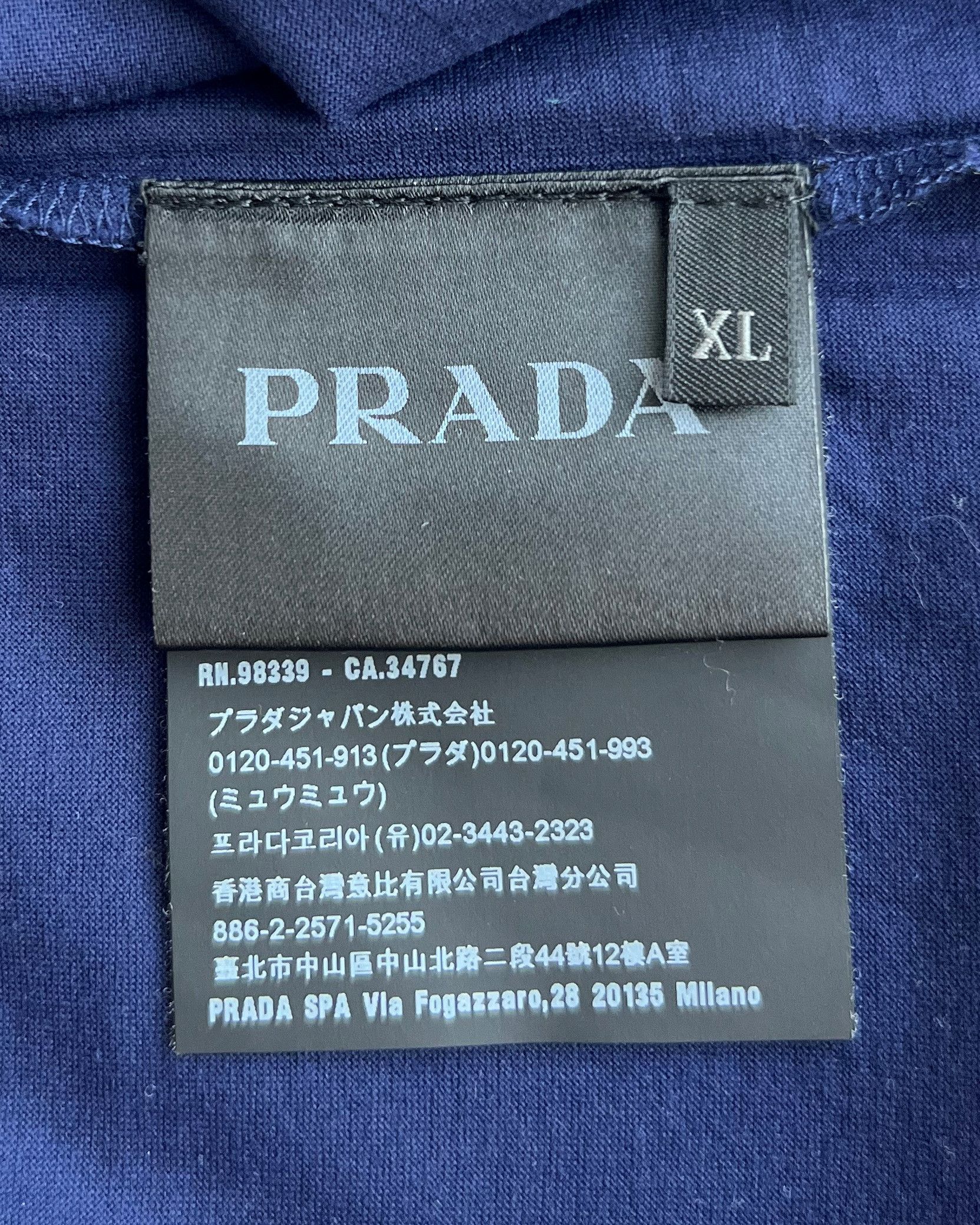 Prada PRADA MILANO BLACK LABEL TOP T-SHIRT BLUE WITH POCKET Size XL / US 12-14 / IT 48-50 - 6 Thumbnail