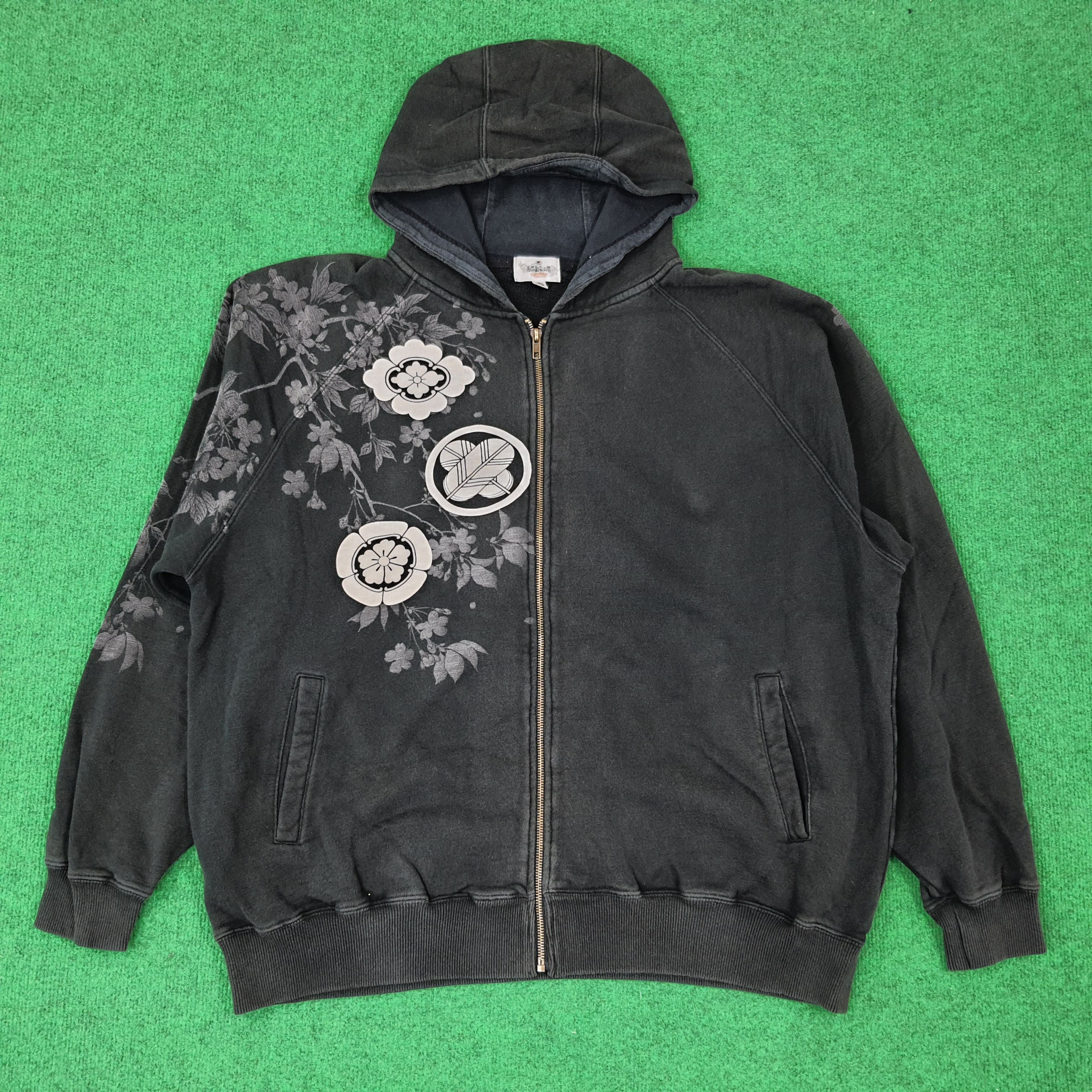 Japanese Brand Vintage Karakuri Tamashi Japan Art Zipper Hoodie C242N17 Size US XXL / EU 58 / 5 - 10 Thumbnail