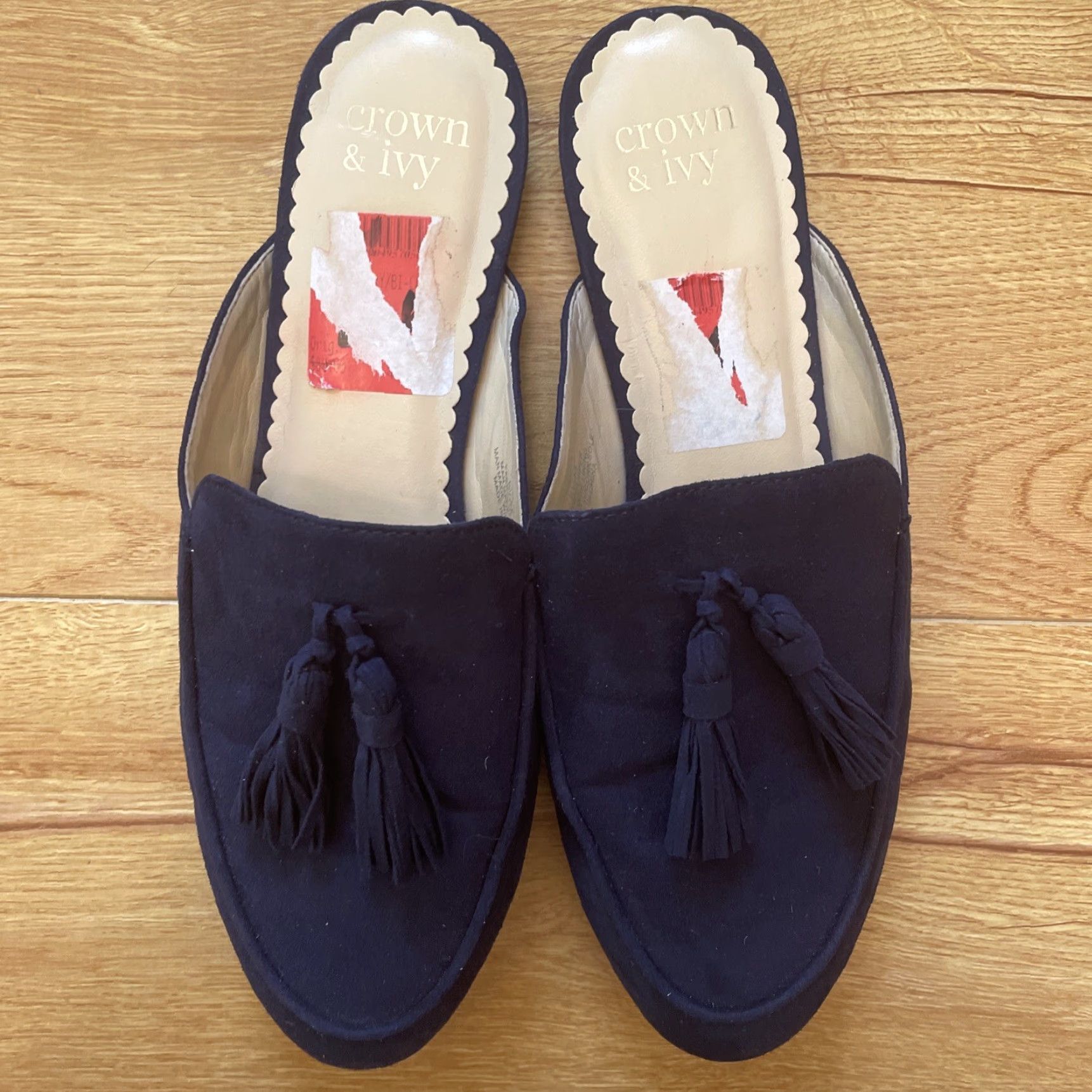 Vintage Crown & Ivy Suede Slip On Mule 8M Blue Suede Velvet Tassel Career Preppy Women Flat Slip-On M Pointed Toe Casual Vintage: No Size US 8 / IT 38 - 6 Thumbnail