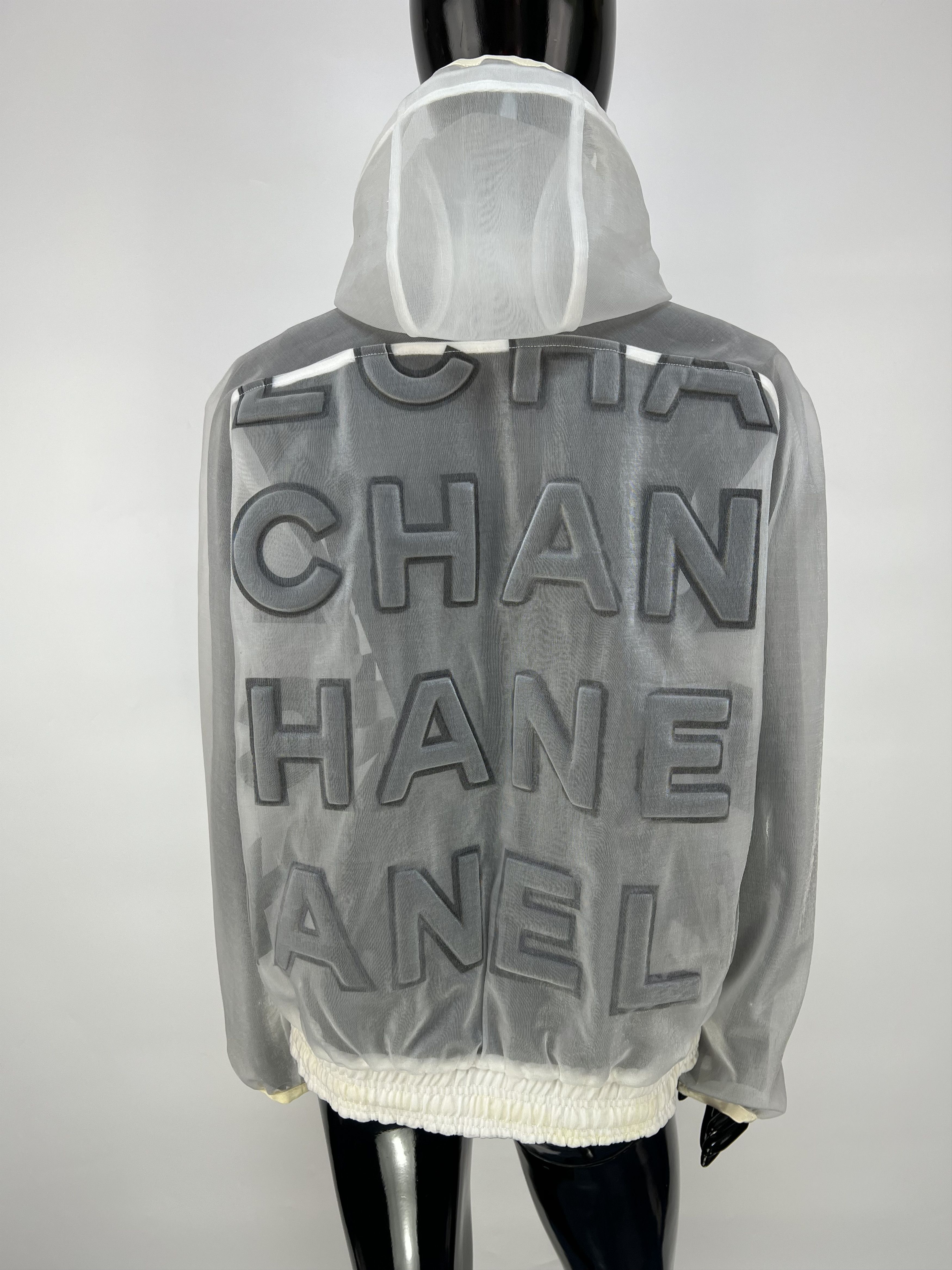 Chanel Chanel Logo Nylon Full Zip Hooded Jacket Size 36 Size XS / US 0-2 / IT 36-38 - 4 Thumbnail