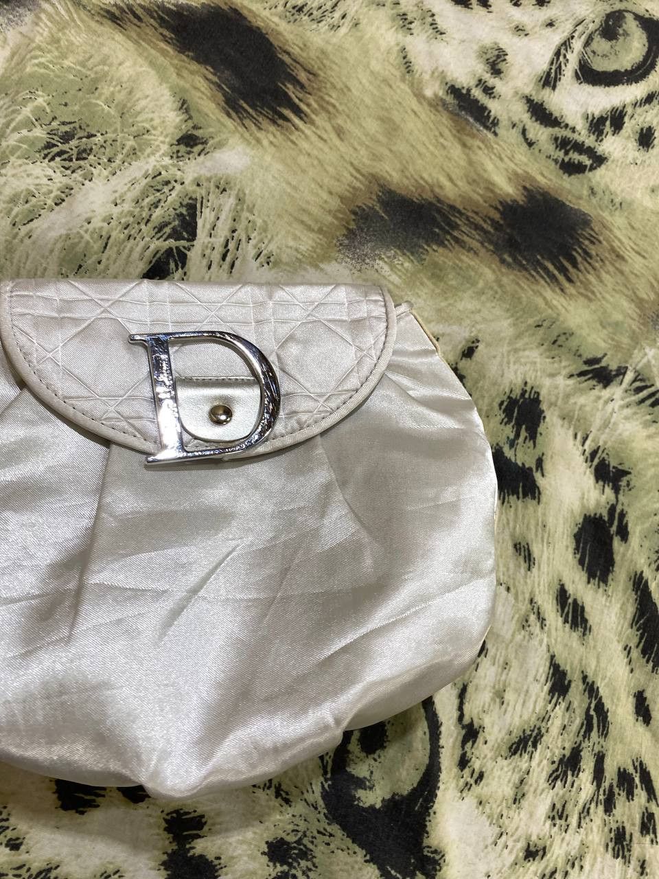 Dior Dior cosmetic small bag metallic logo pouch parfums Size ONE SIZE - 6 Thumbnail