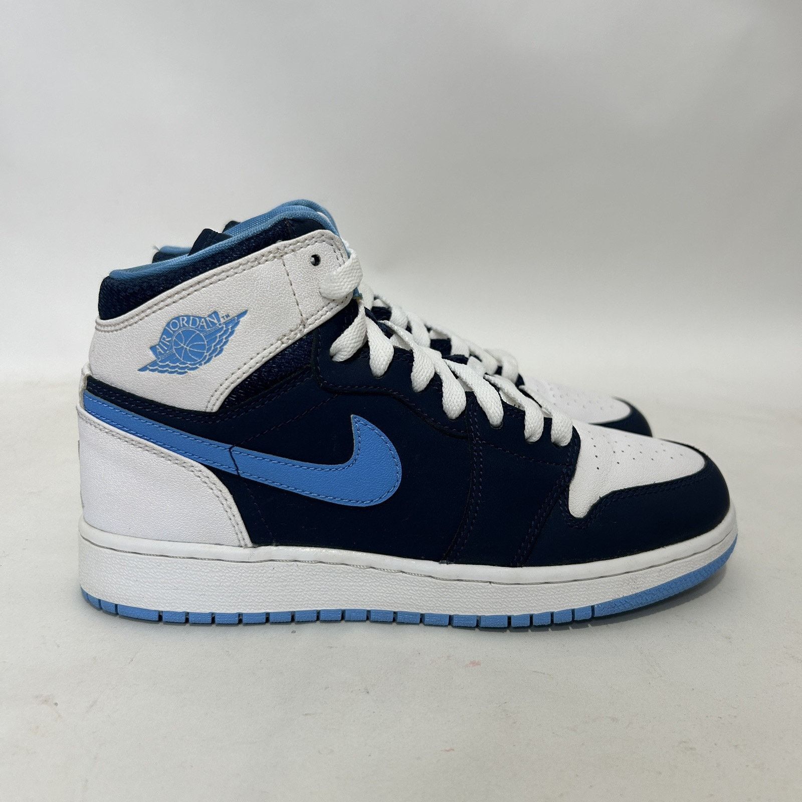 Nike Nike Air Jordan 1 Retro High GS “Chris Paul/CP3” Size US 5.5 / IT 35.5 - 4 Thumbnail