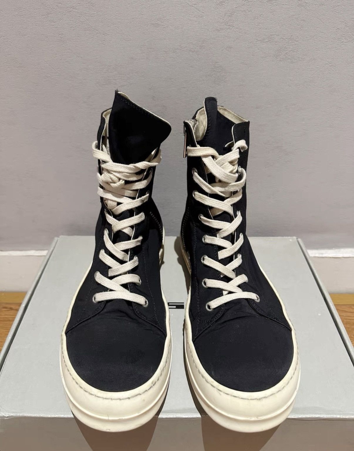 Rick Owens Rick Owens DRKSHDW Black Warrior High-Top Canvas Size US 8 / EU 41 - 2 Thumbnail