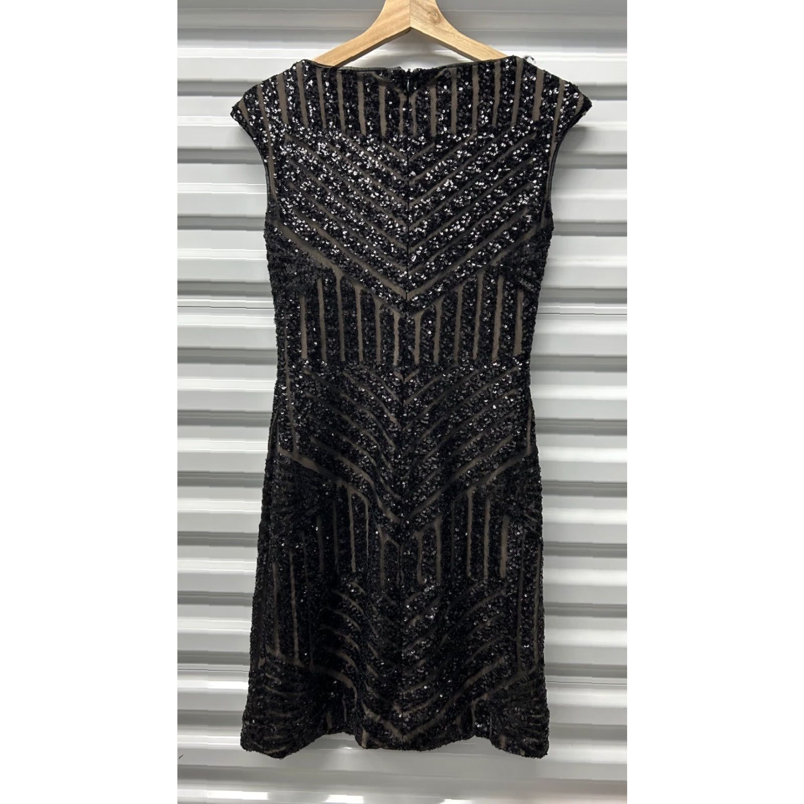 Ralph Lauren Ralph Lauren Women’s Evening Navy Blue Sequin Maxi Gown Dress Sleeveless Boat Neck Zip Size 12P Formal Party Wedding Size XL / US 12-14 / IT 48-50 - 2 Thumbnail