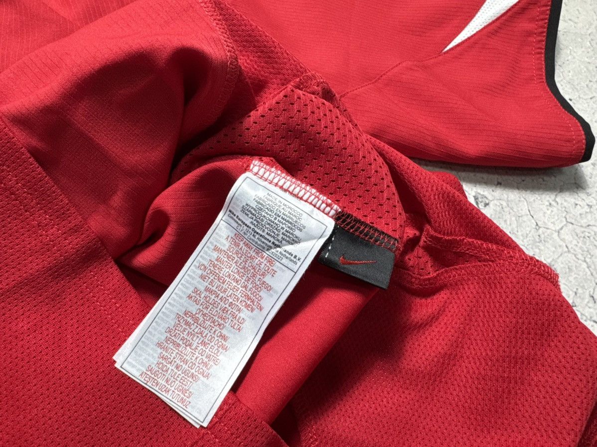 Nike Nike FC Manchester United Wayne Rooney #8 2004/2006 Jersey Size US S / EU 44-46 / 1 - 7 Thumbnail
