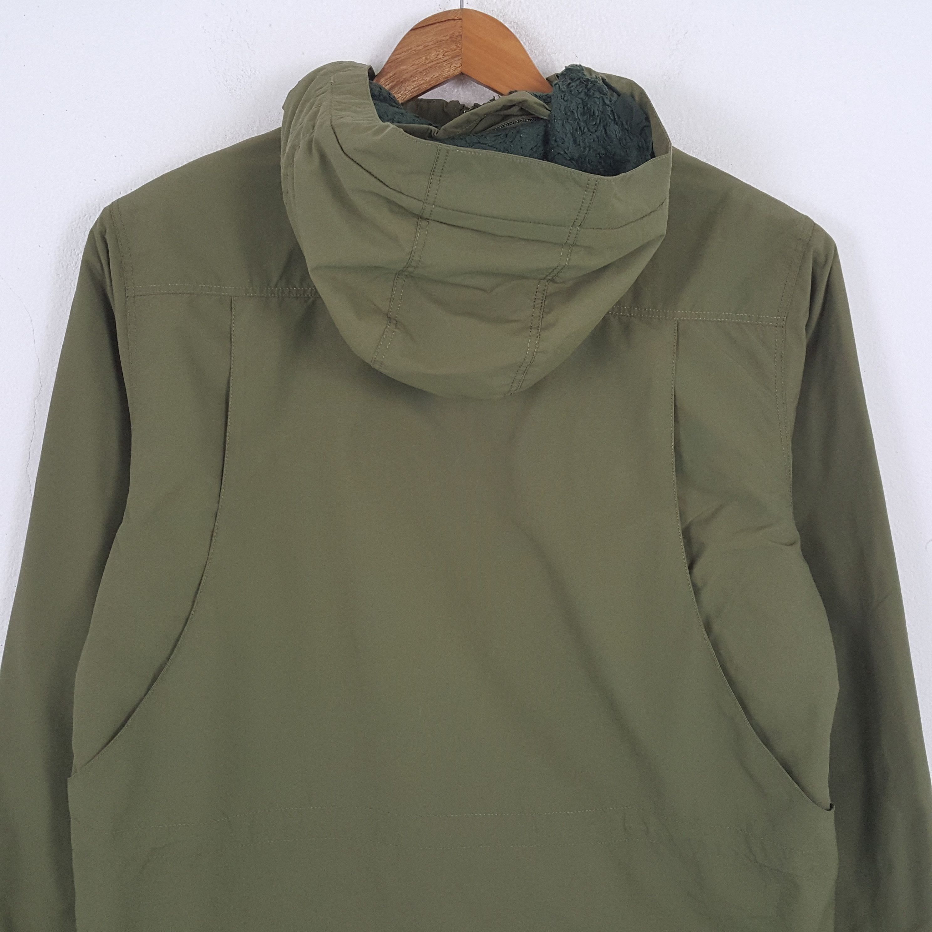 Patagonia × Vintage Vintage PATAGONIA Outdoors Streetwear Hoodie Jacket Size US XL / EU 56 / 4 - 4 Thumbnail