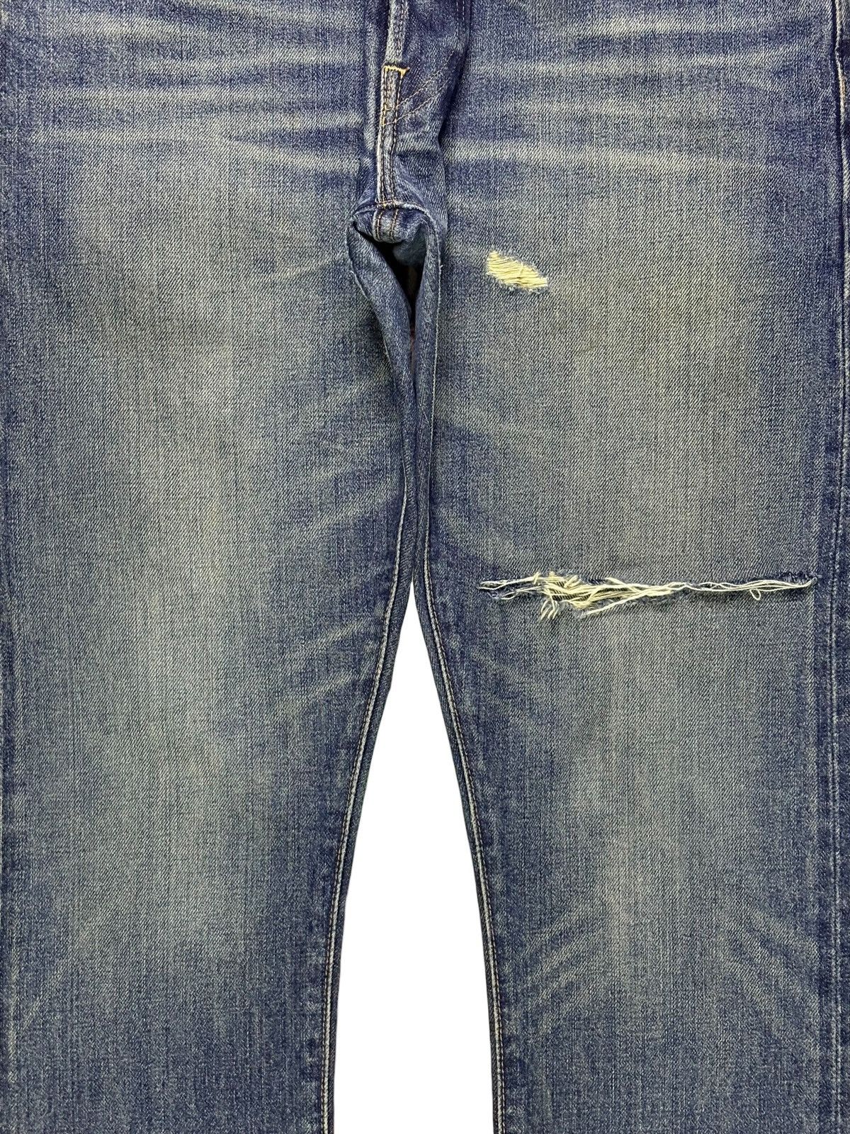 Japanese Brand Vintage Japanese Brand Mud Wash Distressed Ripped Jeans Size US 30 / EU 46 - 5 Thumbnail