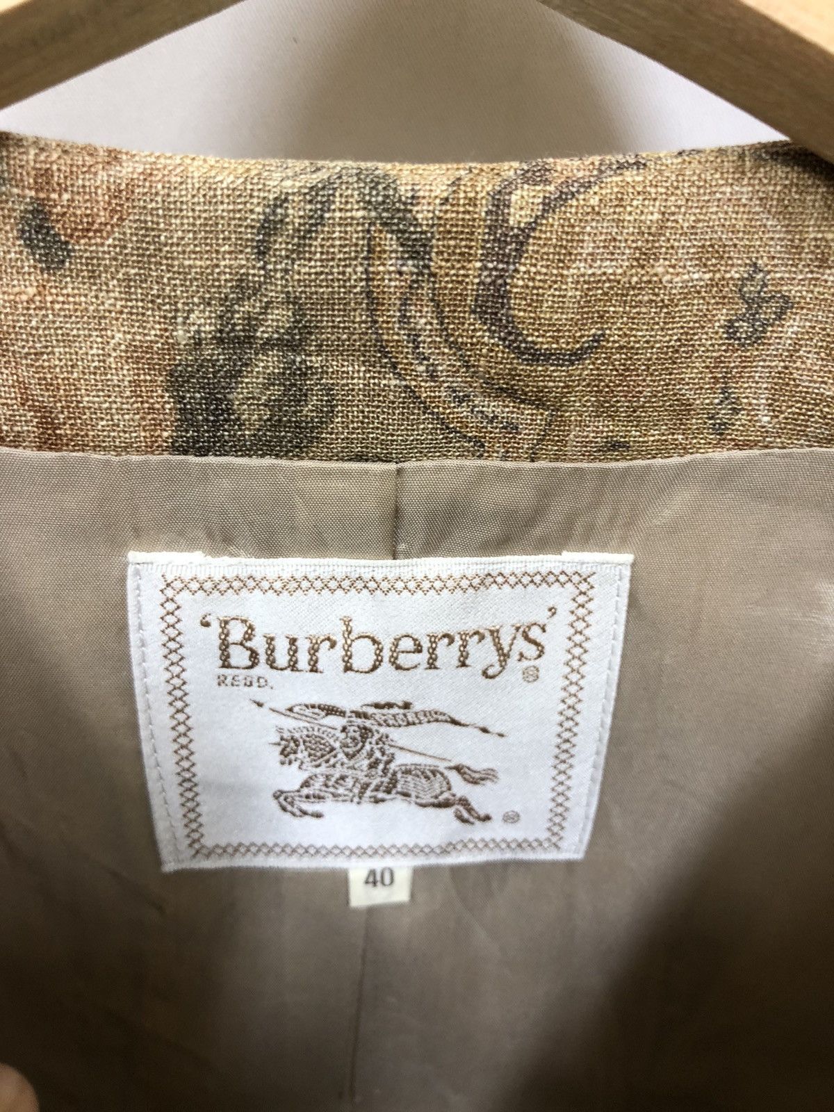Burberry RARE BURBBERY PASLY Size 40S - 5 Thumbnail