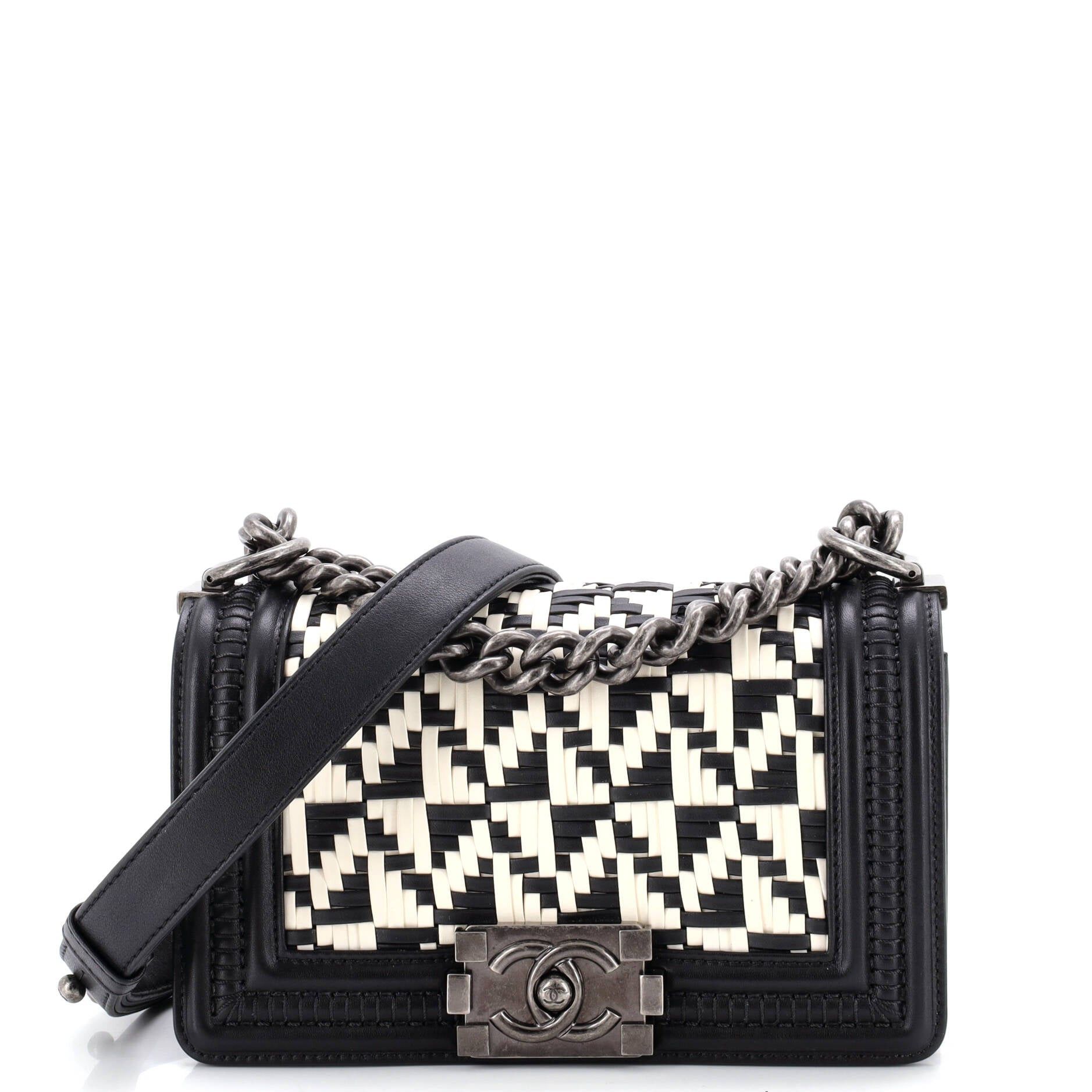 Chanel Boy Flap Bag Size ONE SIZE - 1 Thumbnail