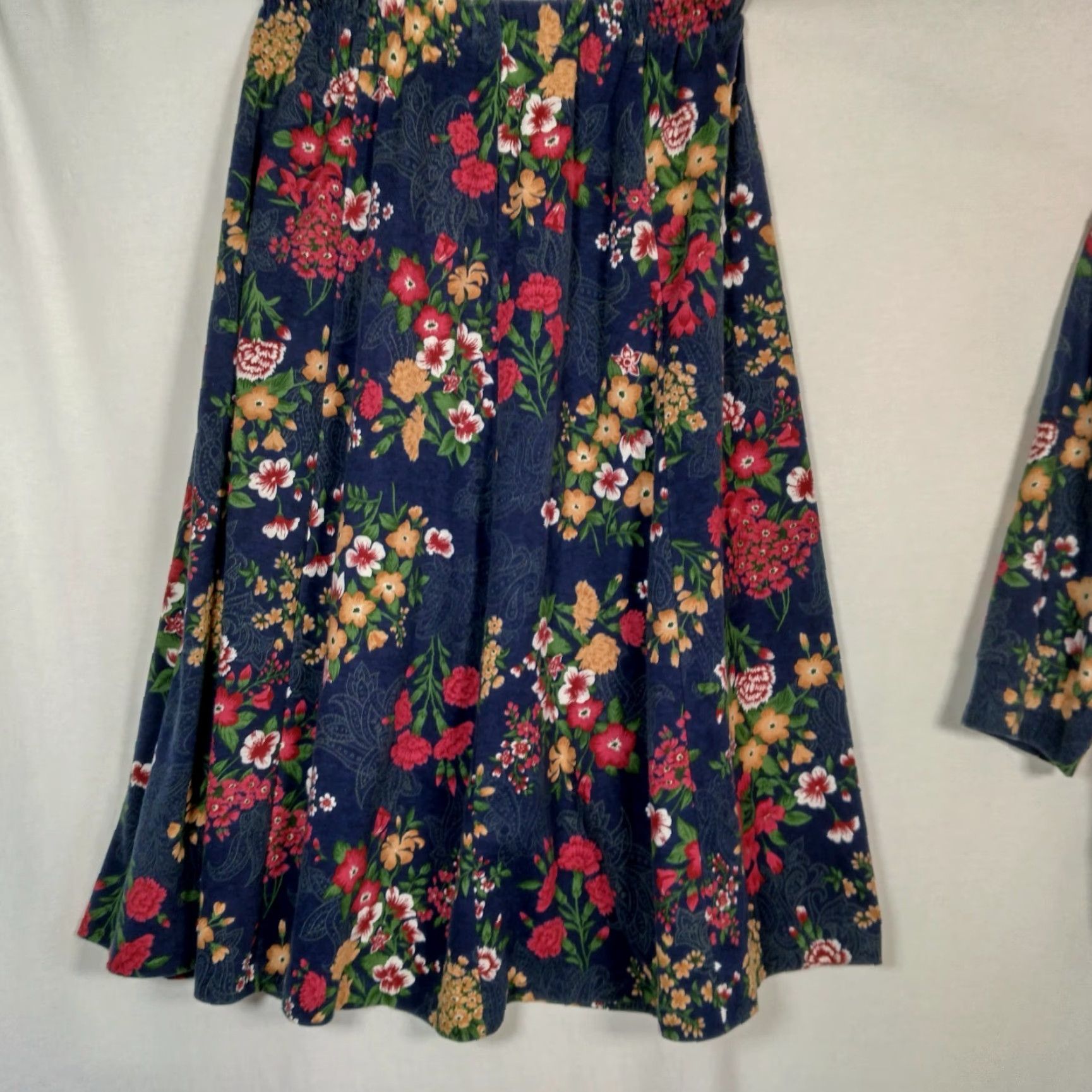 Vintage VINTAGE Skirt And Shirt Knit Outfit Set Floral Blue Cottagecore 2 Piece USA Women Large Size L / US 10 / IT 46 - 5 Thumbnail