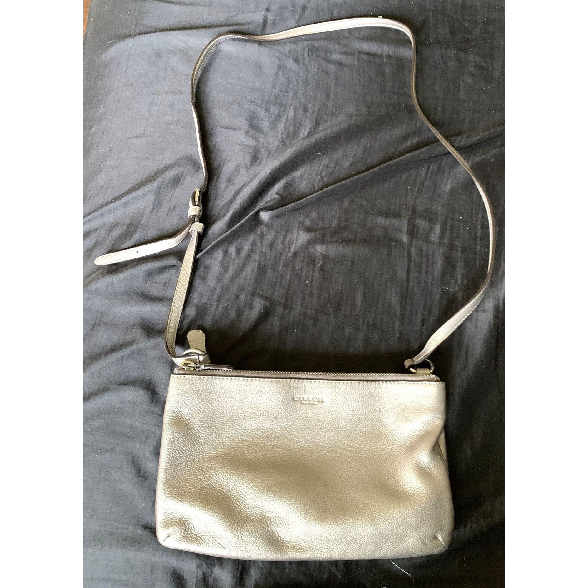 Coach Coach Metallic Tan Pebbled Crossbody EUC Size ONE SIZE - 1 Thumbnail