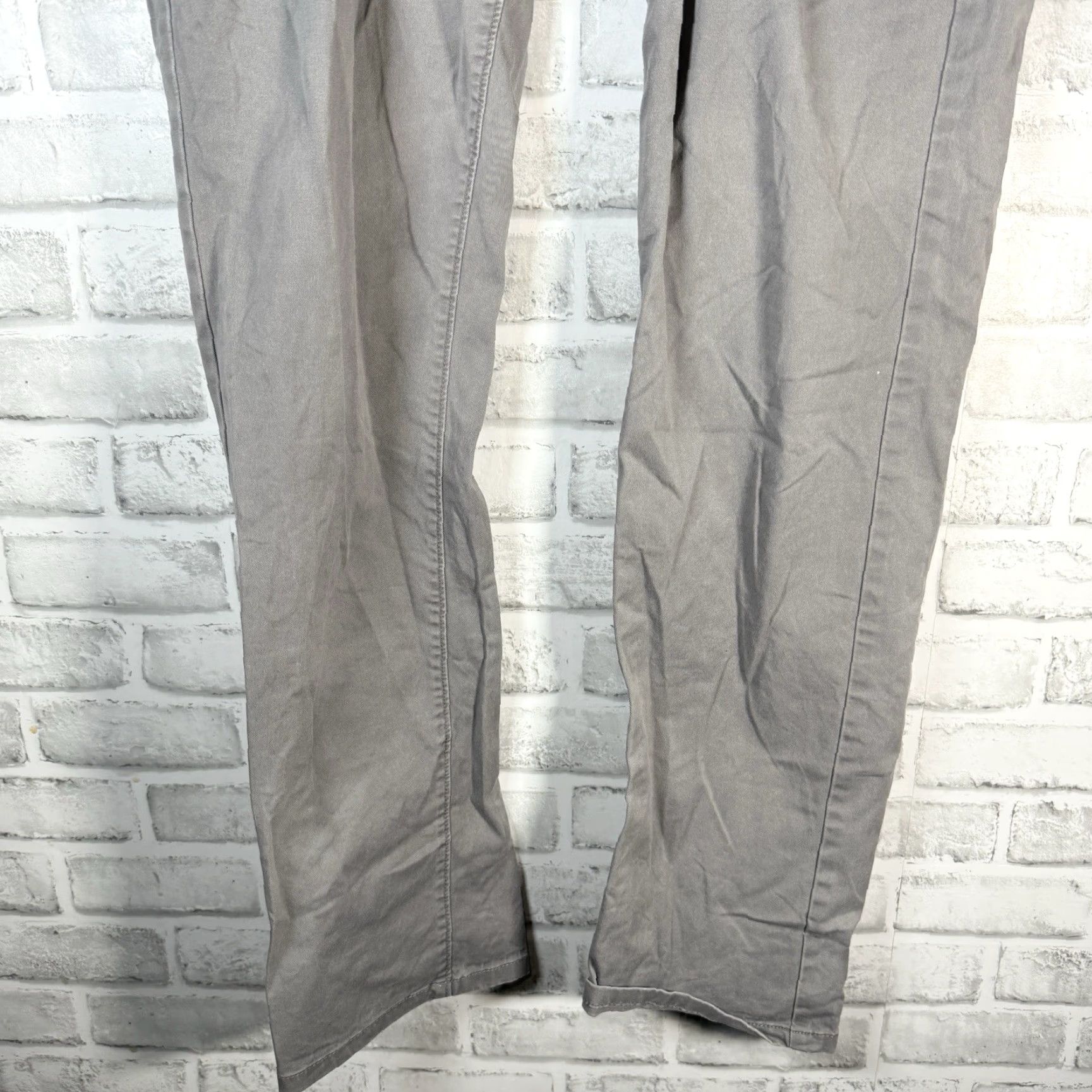 UNTUCKit UNTUCKit Gray Chino Pants Mens Size 34x32 Casual Cotton Regular Size US 34 / EU 50 - 3 Thumbnail