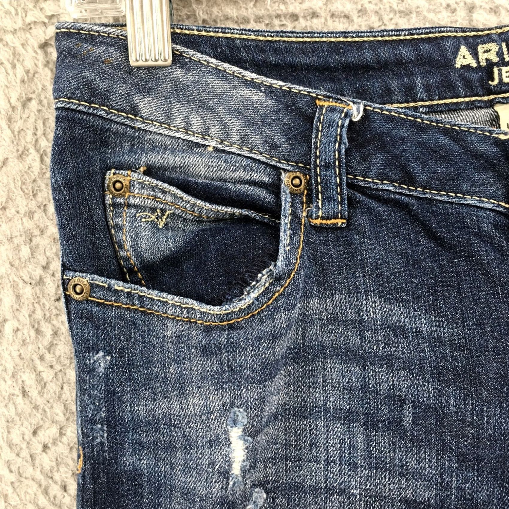 Vintage Arizona Jean Co. Bootcut Jeans Womens 1 Average Blue Denim Zip Jeans Womens Regular 28 Inseam 30.5 in Shoes? No — (adjusted) Size 25" / US 0 / IT 36 - 4 Thumbnail
