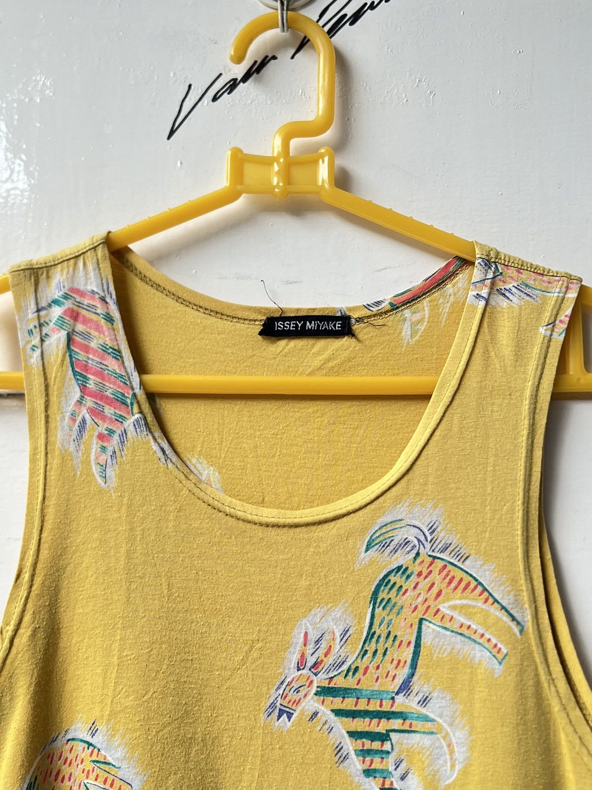 Issey Miyake ISSEY MIYAKE Yellow Tank Top Animal Print Size US XS / EU 42 / 0 - 4 Thumbnail