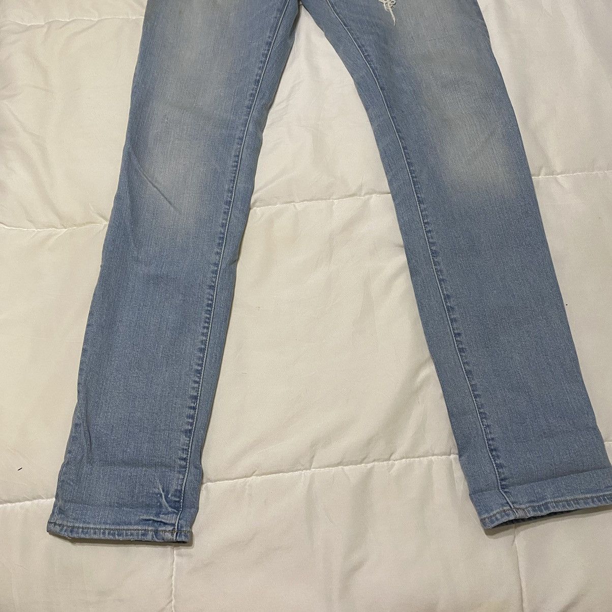 J.Crew J. Crew Vintage Wash Distressed Denim Jeans Size US 30 / EU 46 - 4 Thumbnail