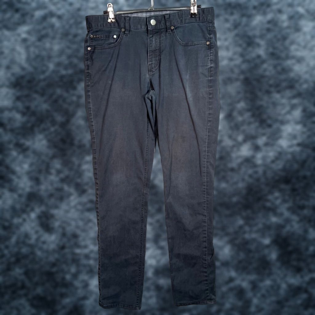Michael Kors VINTAGE Michael Kors Mens Parker Fit Jeans Tapered Leg Size 29 Waist 29 Inseam 31 Grey Cotton Blend Size US 29 - 1 Thumbnail