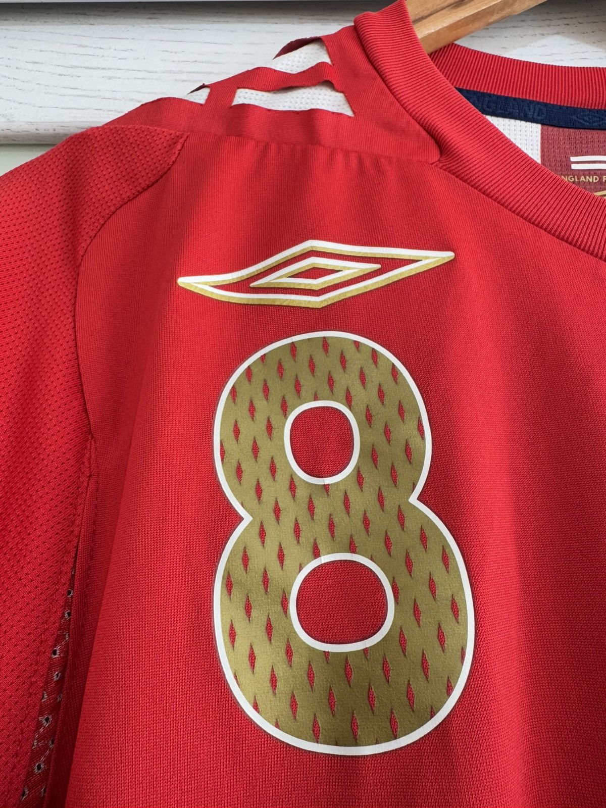 Umbro × Vintage Lampard #8 England 2006-2007 Away Soccer Jersey Football Kit Size US S / EU 44-46 / 1 - 6 Thumbnail