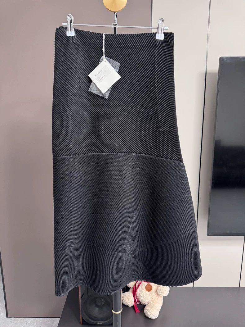 issey miyake size:2 Black skirt