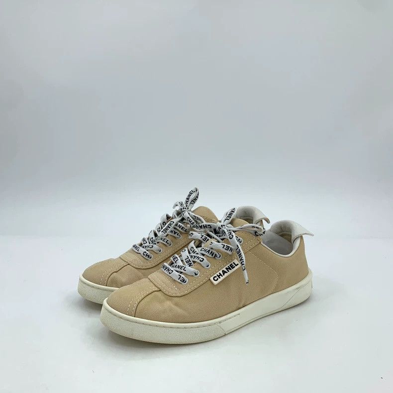 Chanel Chanel Light brown casual canvas sneakers with laces Size US 6 / IT 36 - 1 Thumbnail