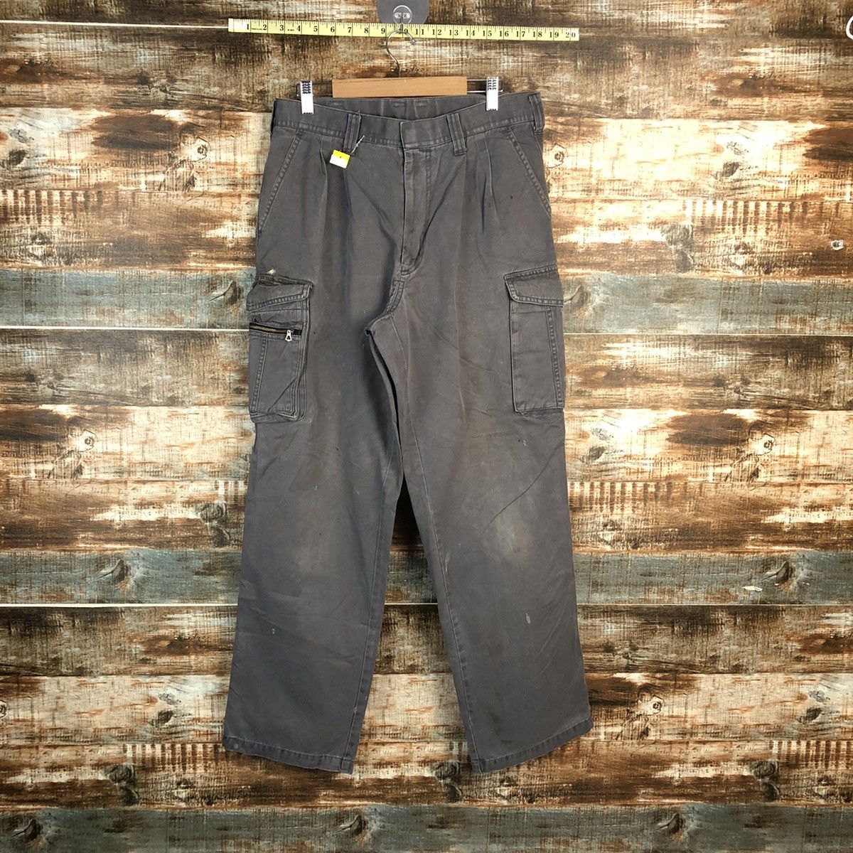 Japanese Brand DL Japanese Brand Grey Cargo Multipocket Pants #C119 Size US 32 / EU 48 - 1 Thumbnail