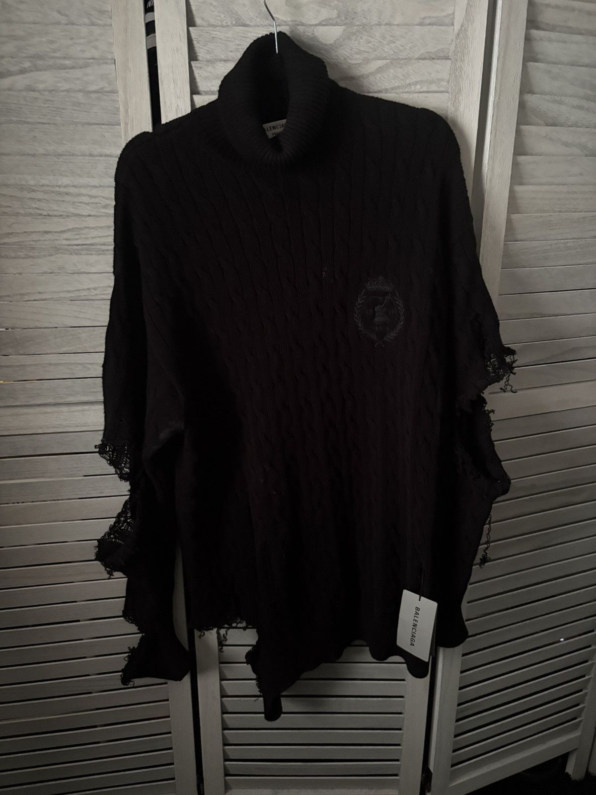 Balenciaga Balenciaga Thrashed Oversized Varsity FW21 Knit sweater Size US S / EU 44-46 / 1 - 1 Thumbnail
