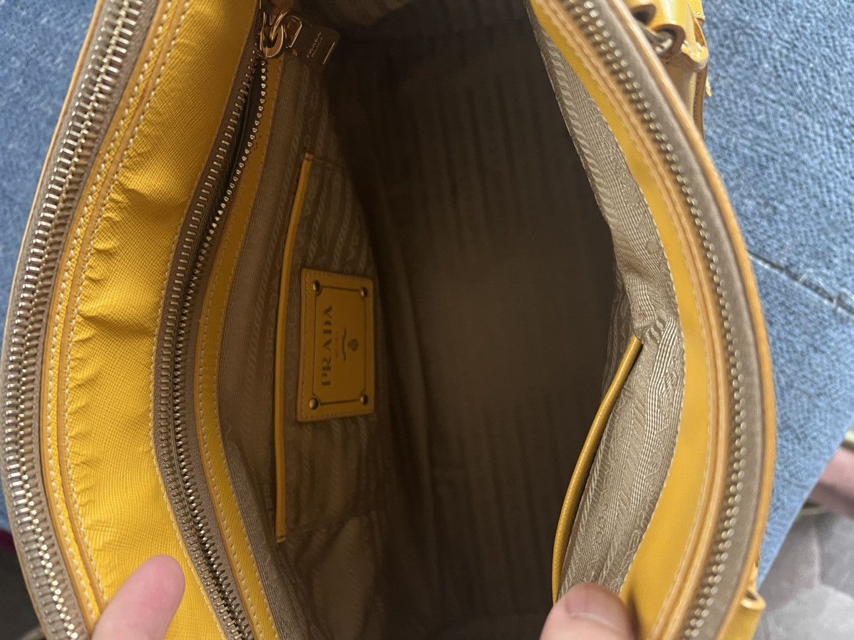 Designer × Prada Tan Prada bag Size ONE SIZE - 5 Thumbnail