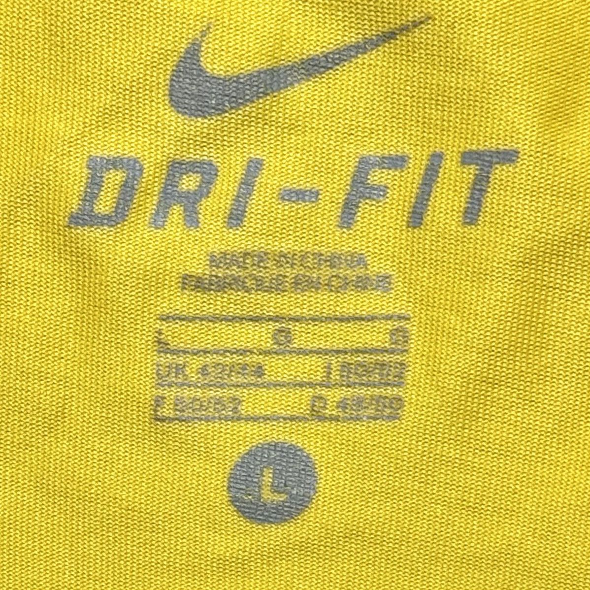 Nike × Vintage Nike Kobe Bryant Post Game Interview shirt size L Size US L / EU 52-54 / 3 - 9 Thumbnail