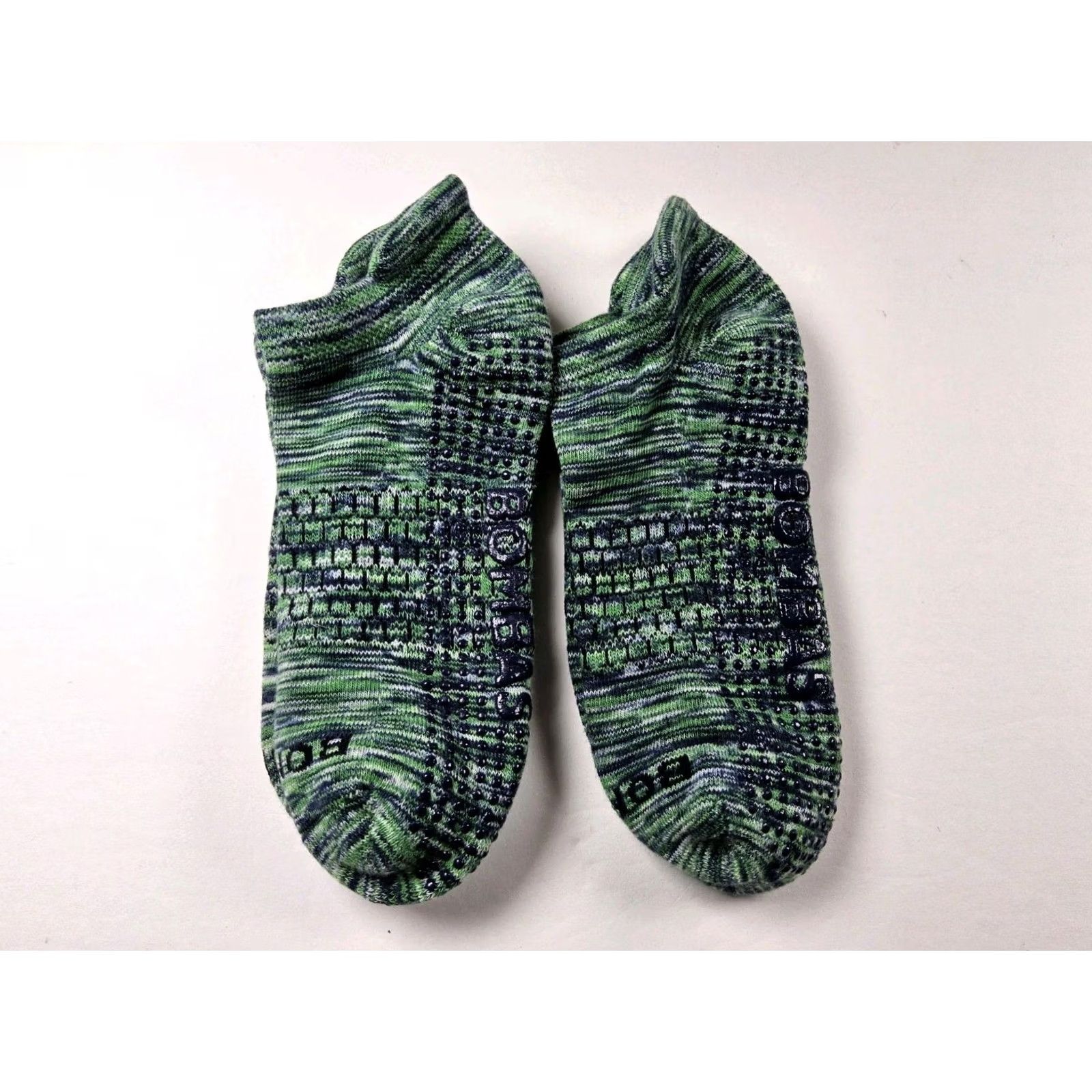 Vintage Bombas Grippers Space Dye Ankle Socks Lot Of 2 Pairs Size M Womens Green Space Grip Socks Size ONE SIZE - 2 Thumbnail