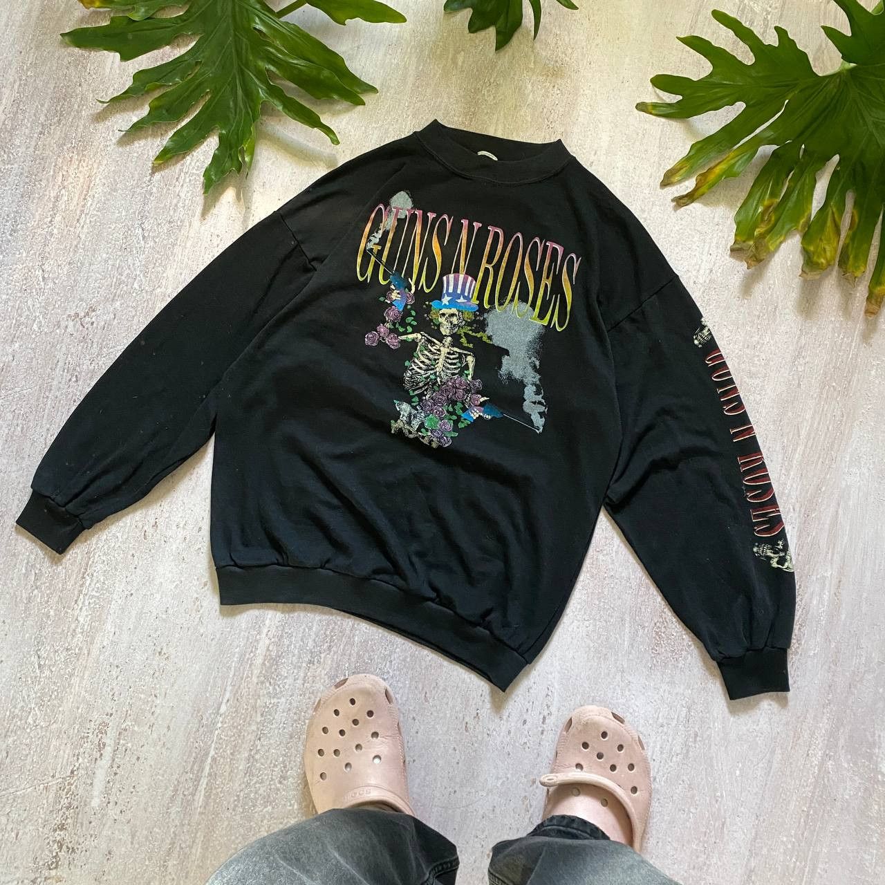 Band Tees VINTAGE GUNS N ROSES AMAZING RARE TOUR LONG SLEEVE 108 Size US L / EU 52-54 / 3 - 1 Thumbnail