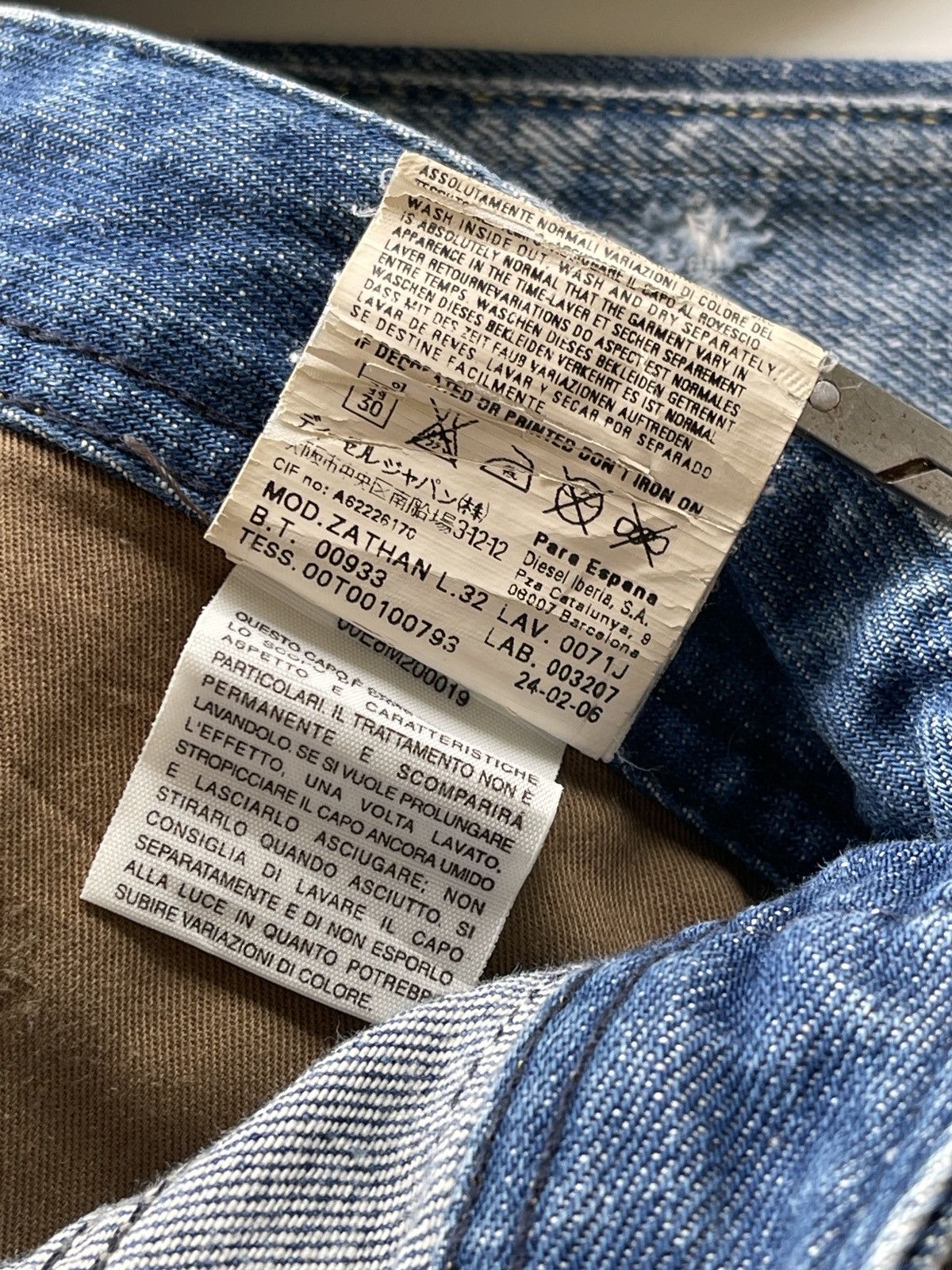 Diesel Diesel Zathan Distressed Flare Denim Size US 30 / EU 46 - 17 Thumbnail