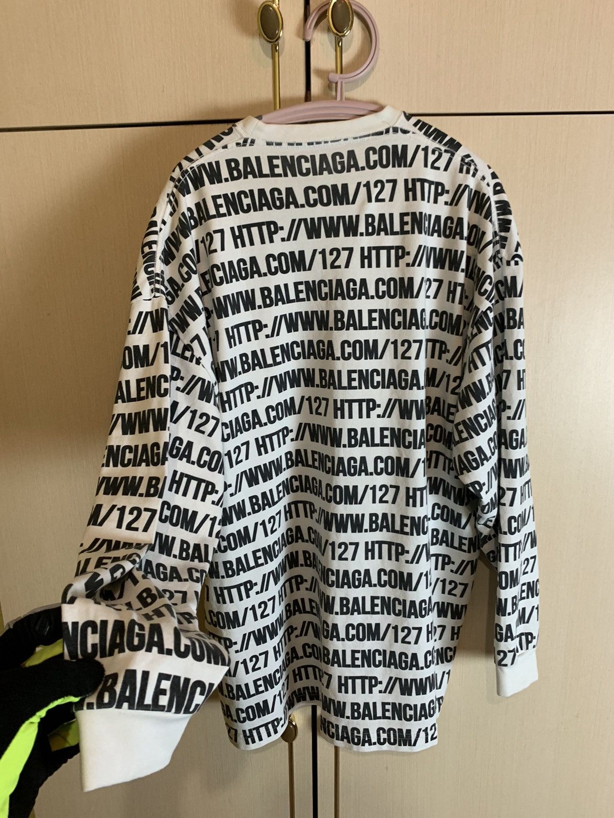 Balenciaga Balenciaga Monogram Logo RARE Sweatshirt Size US M / EU 48-50 / 2 - 8 Thumbnail