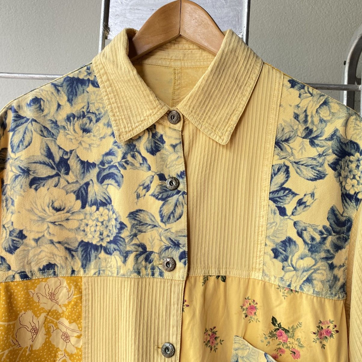 Designer × Japanese Brand MATURIODEA Yellow Patchwork Floral Shirt Size XL / US 12-14 / IT 48-50 - 3 Thumbnail