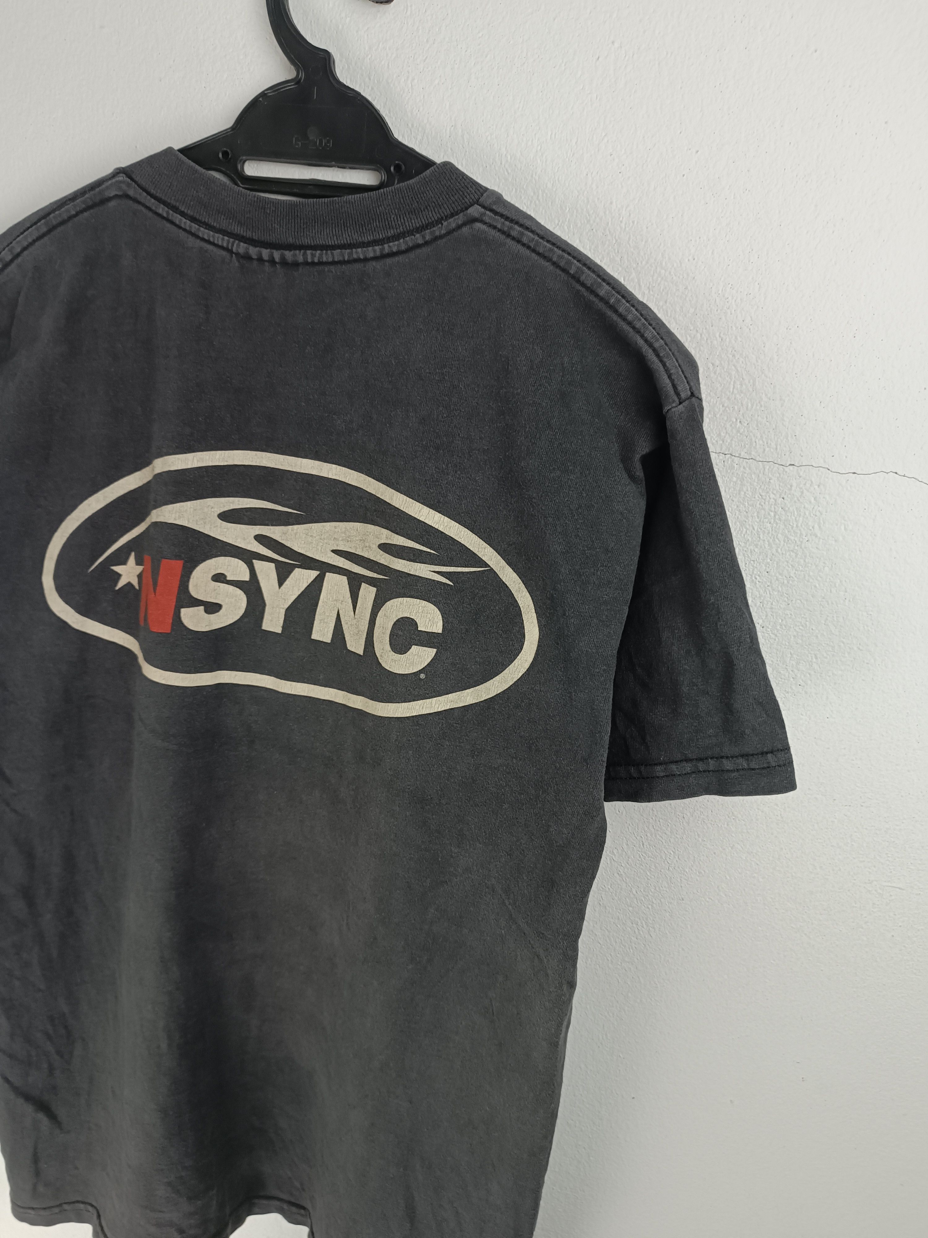 Band Tees VINTAGE '99 NSYNC FADED TEE VERY RARE backstreet otown spice Size US M / EU 48-50 / 2 - 16 Thumbnail