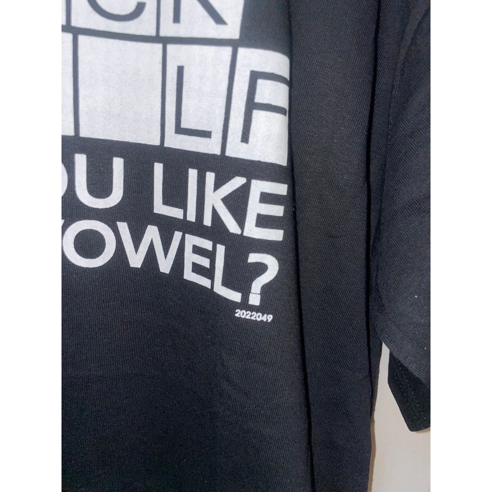 Gildan Y2K Go F Yourself Buy A Vowel Humor Joke Black Shirt Large Size US L / EU 52-54 / 3 - 4 Thumbnail