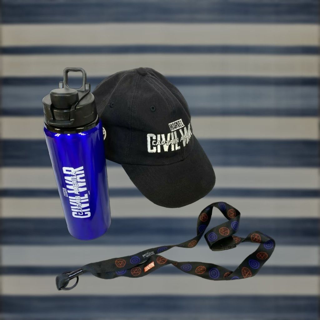 Vintage MARVEL CAPTAIN AMERICA Civil War Hat, Water Bottle & Key Chain Set - Adults, Black Hat, Blue Bottle - Official Merchandise Size ONE SIZE - 1 Thumbnail