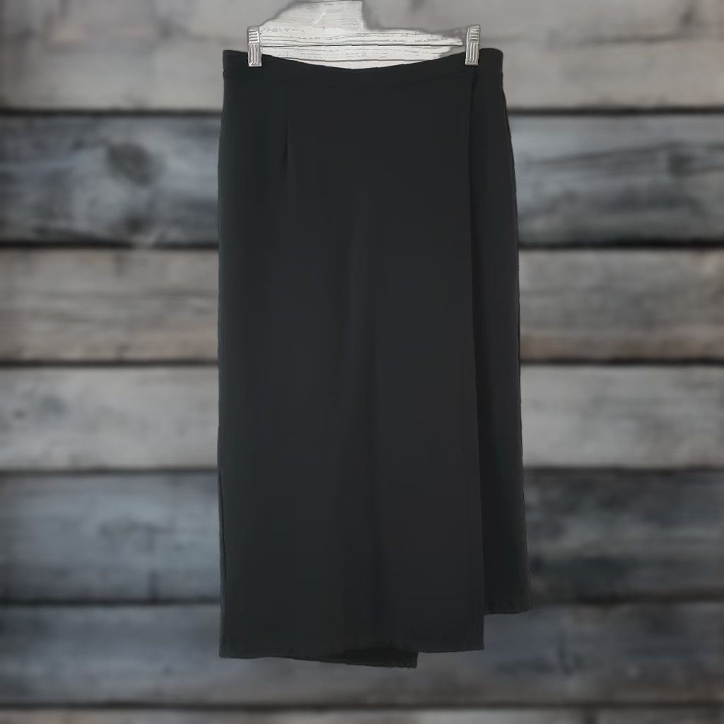 Vintage Betabrand Womens Capri Pants Sz Medium Long Solid Black Pull On Size 32" / US 10 / IT 46 - 1 Thumbnail