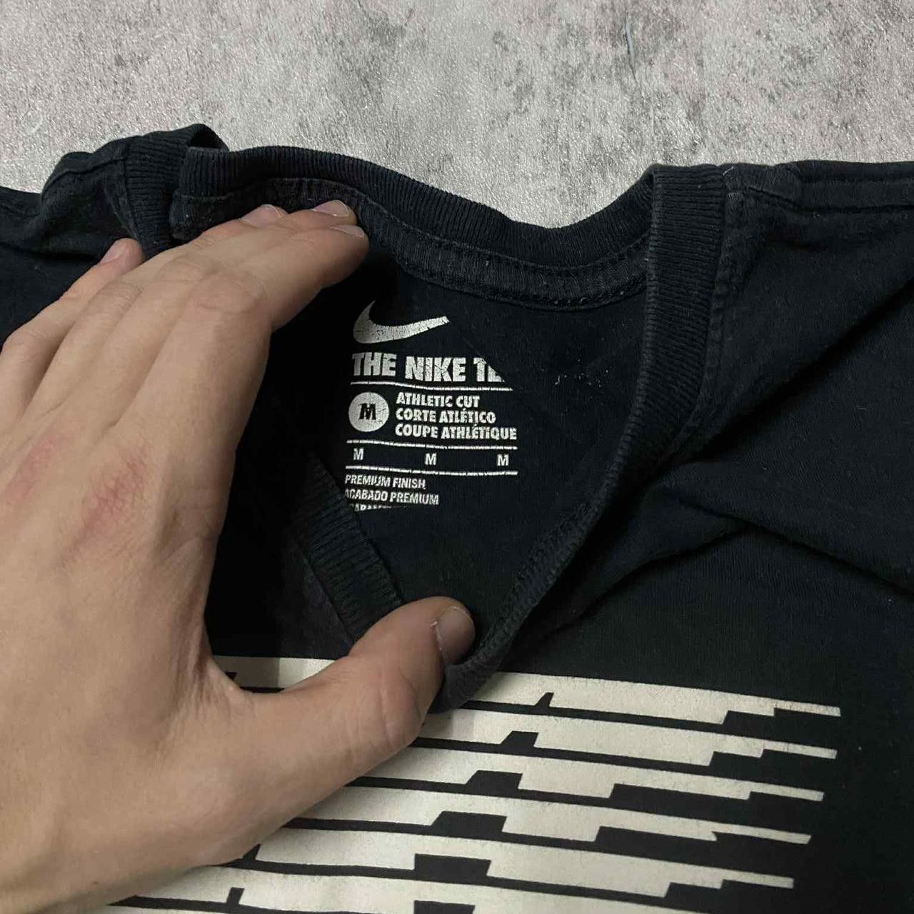 Nike Black Nike sportswear tee with white swoosh #sportswear Size US M / EU 48-50 / 2 - 3 Thumbnail
