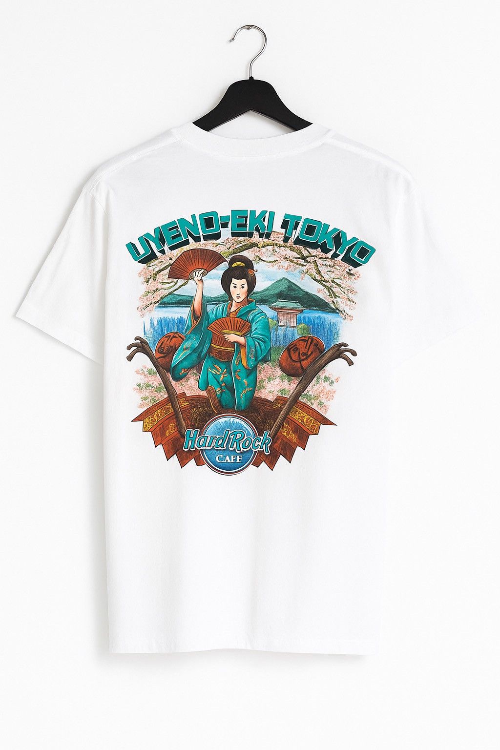 Hard Rock Cafe Vintage Hard Rock Cafe Ueno-Eki Tokyo Geisha Graphic T-Shirt Size US S / EU 44-46 / 1 - 1 Thumbnail