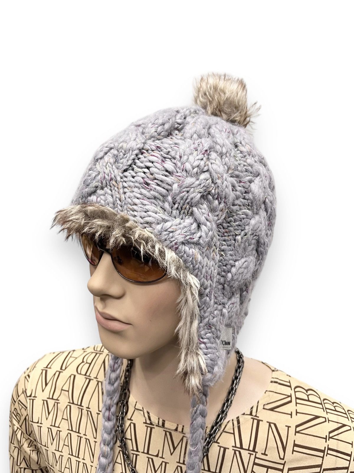 🔥Vtg MONTBELL Bold Knitted Fur Ear Flap Beanie Vivienne