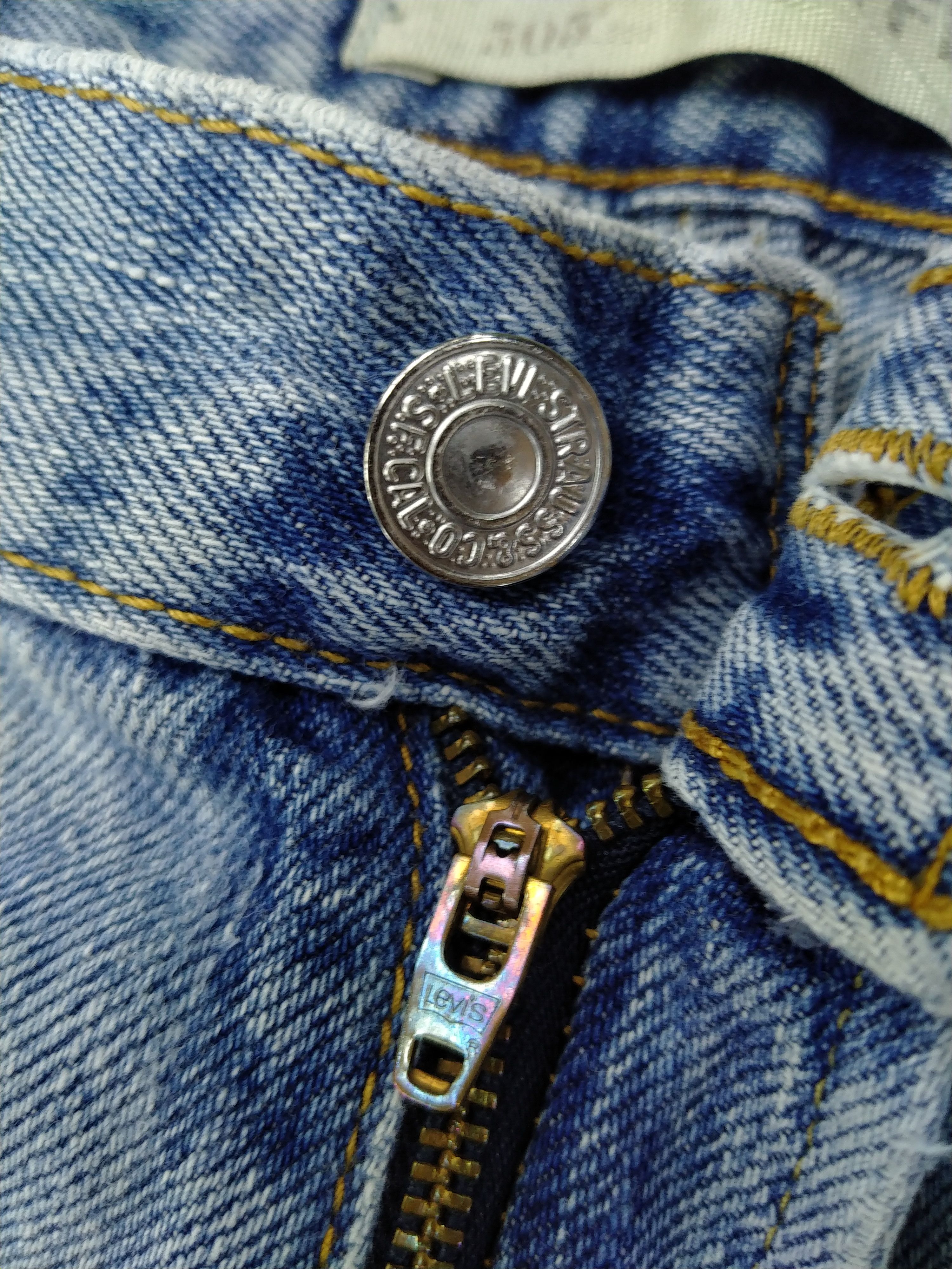 Levi's Vintage Levi's 505 Regular Fit 34x31 Denim -JN334 Size US 34 / EU 50 - 8 Thumbnail