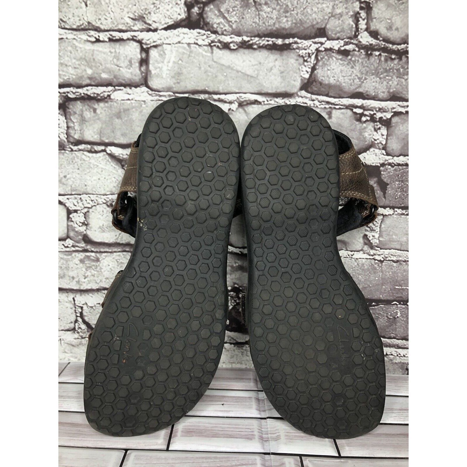 Clarks Clarks Brown Leather Synthetic Hiking Outdoor Strap Sandals Size US 11 / EU 44 - 8 Thumbnail