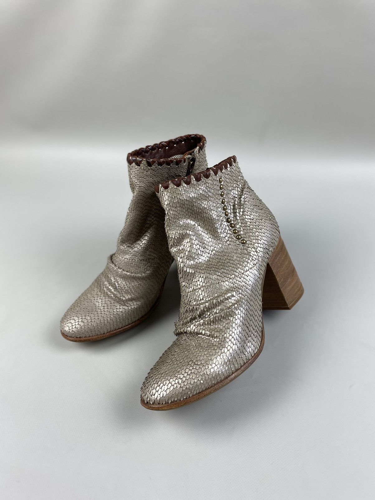 A.S.98 A.S. 98 ladies avant-garde heeled boots size 39 Size US 9 / IT 39 - 6 Thumbnail