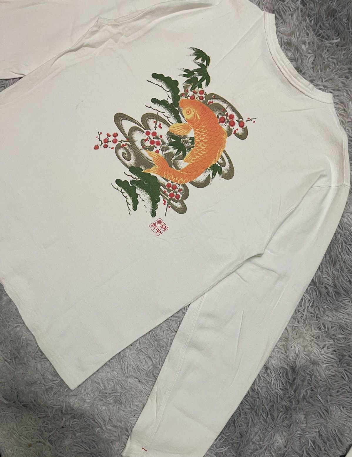Eternal 2000s ETERNAL KOI FISH RARE DESIGN LONG SLEEVE Size US M / EU 48-50 / 2 - 14 Thumbnail