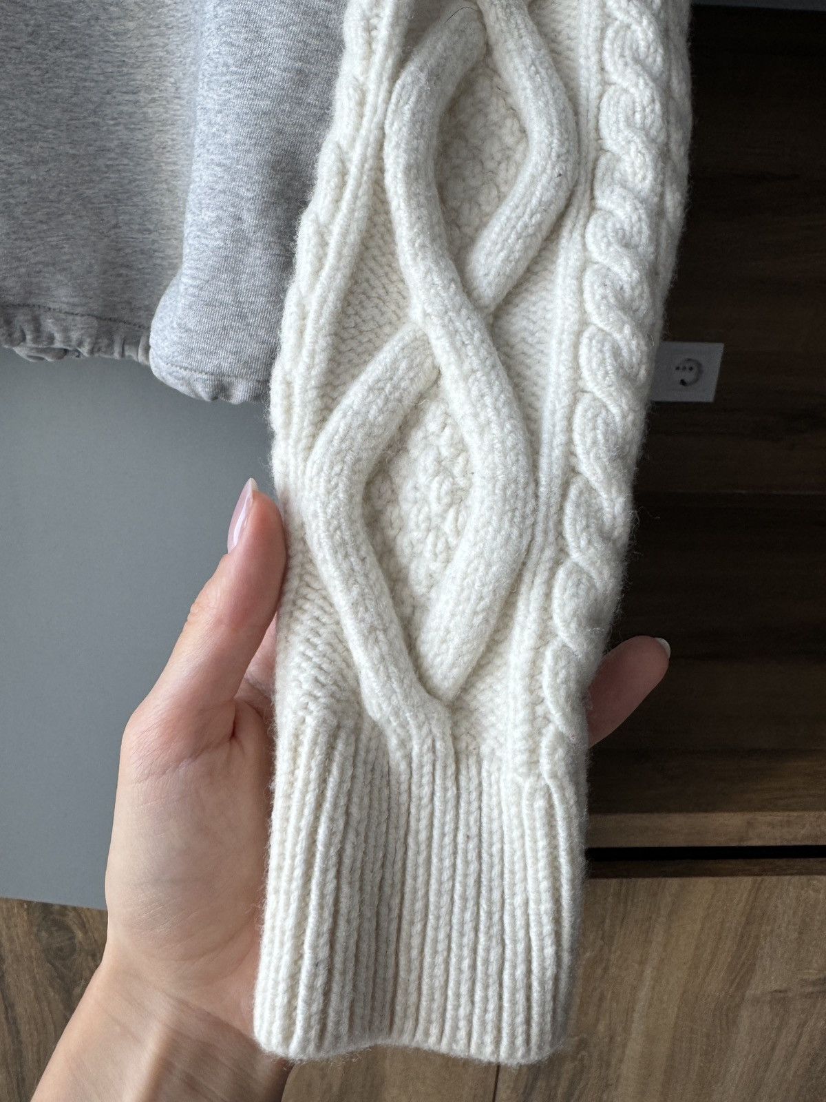 3.1 Phillip Lim 3.1 Philip Lim French Terry Grey Knitted Sleeve Sweatshirt Size XS / US 0-2 / IT 36-38 - 5 Thumbnail