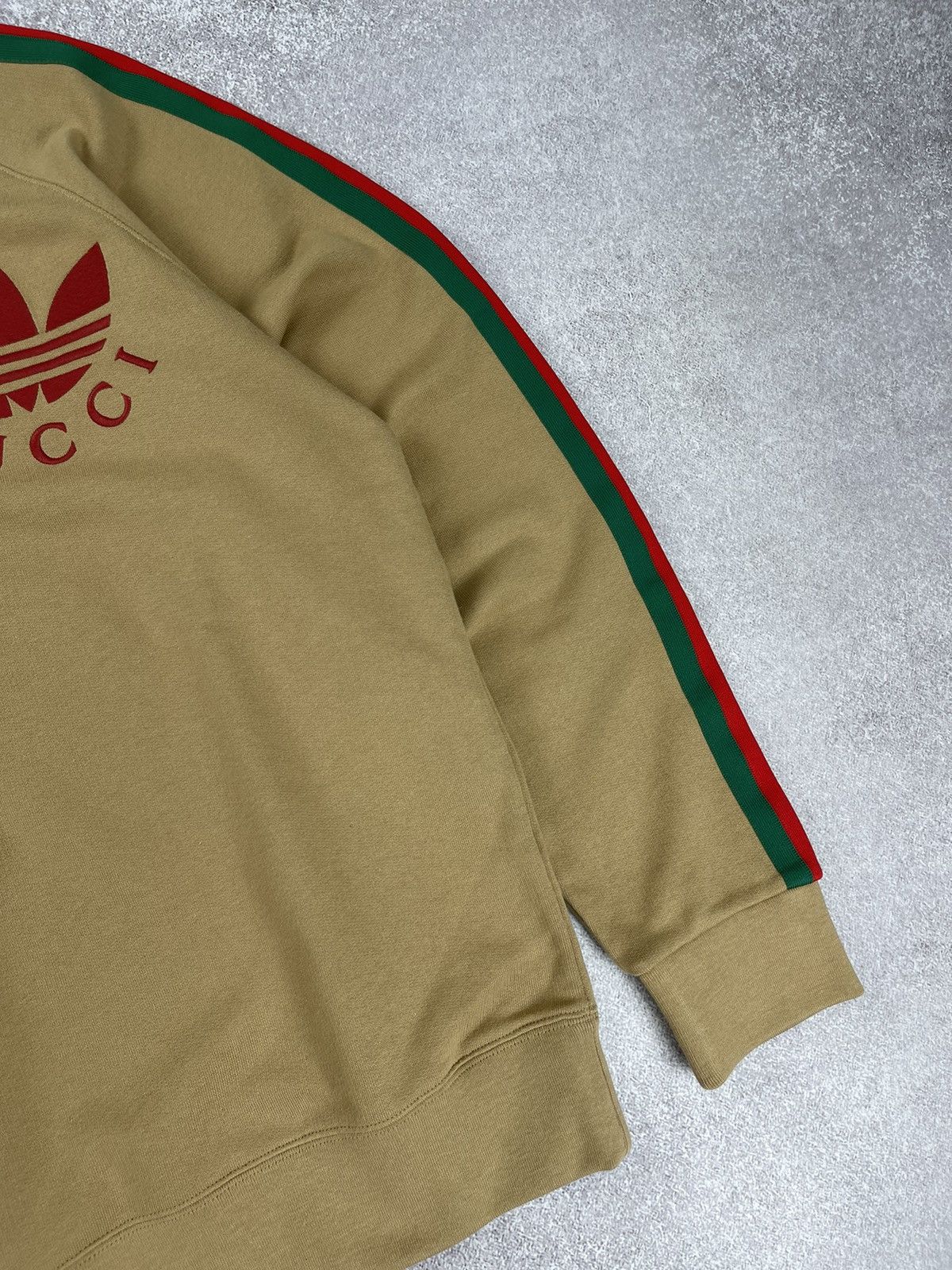 Adidas × Gucci Gucci x Adidas Cotton Sersey Sweatshirt Beige Size M Size US M / EU 48-50 / 2 - 4 Thumbnail
