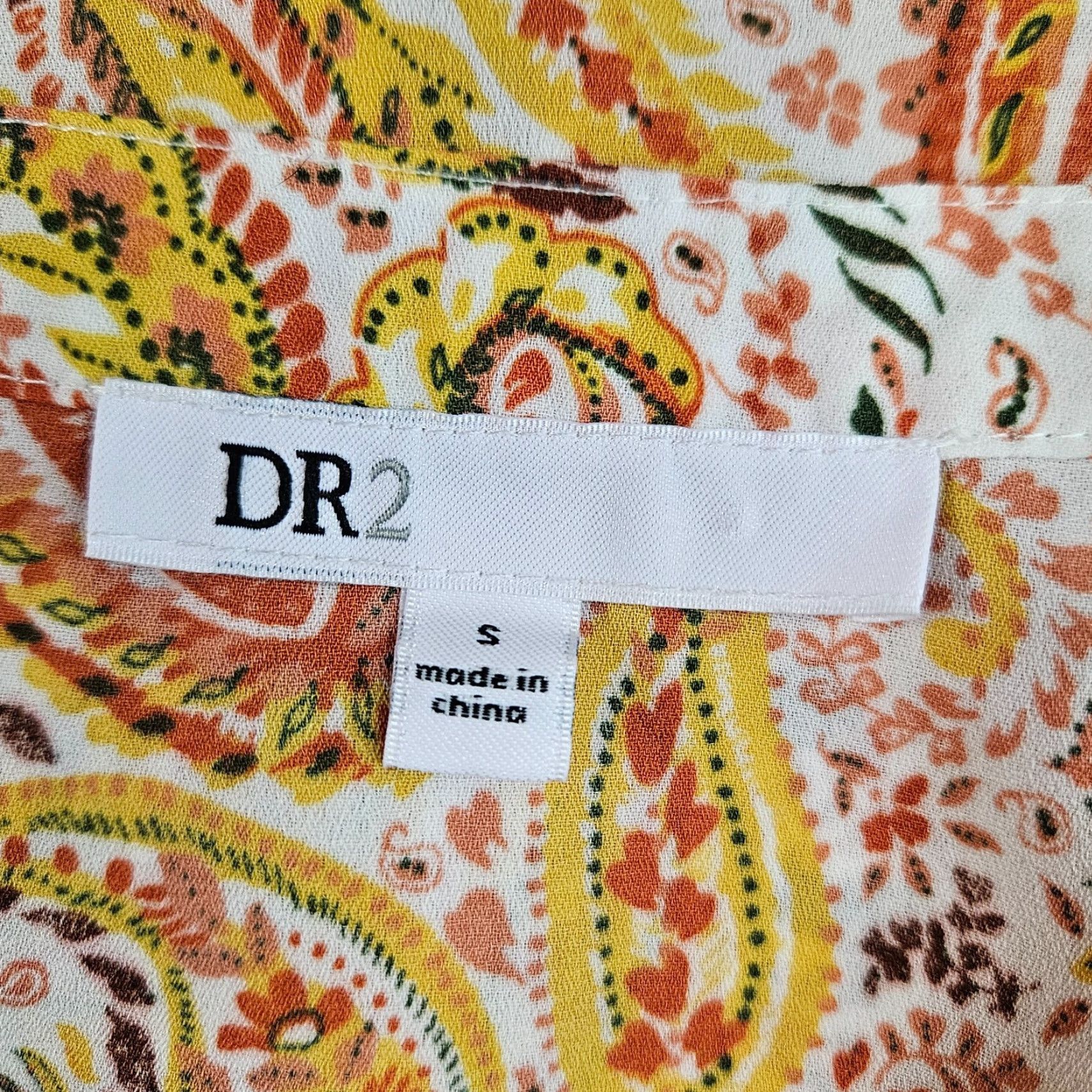 Vintage DR2 Daniel Rainn Womens Top Sz S Yellow Paisley V-Neck Flutter Sleeve Blouse Women Size S / US 4 / IT 40 - 6 Thumbnail