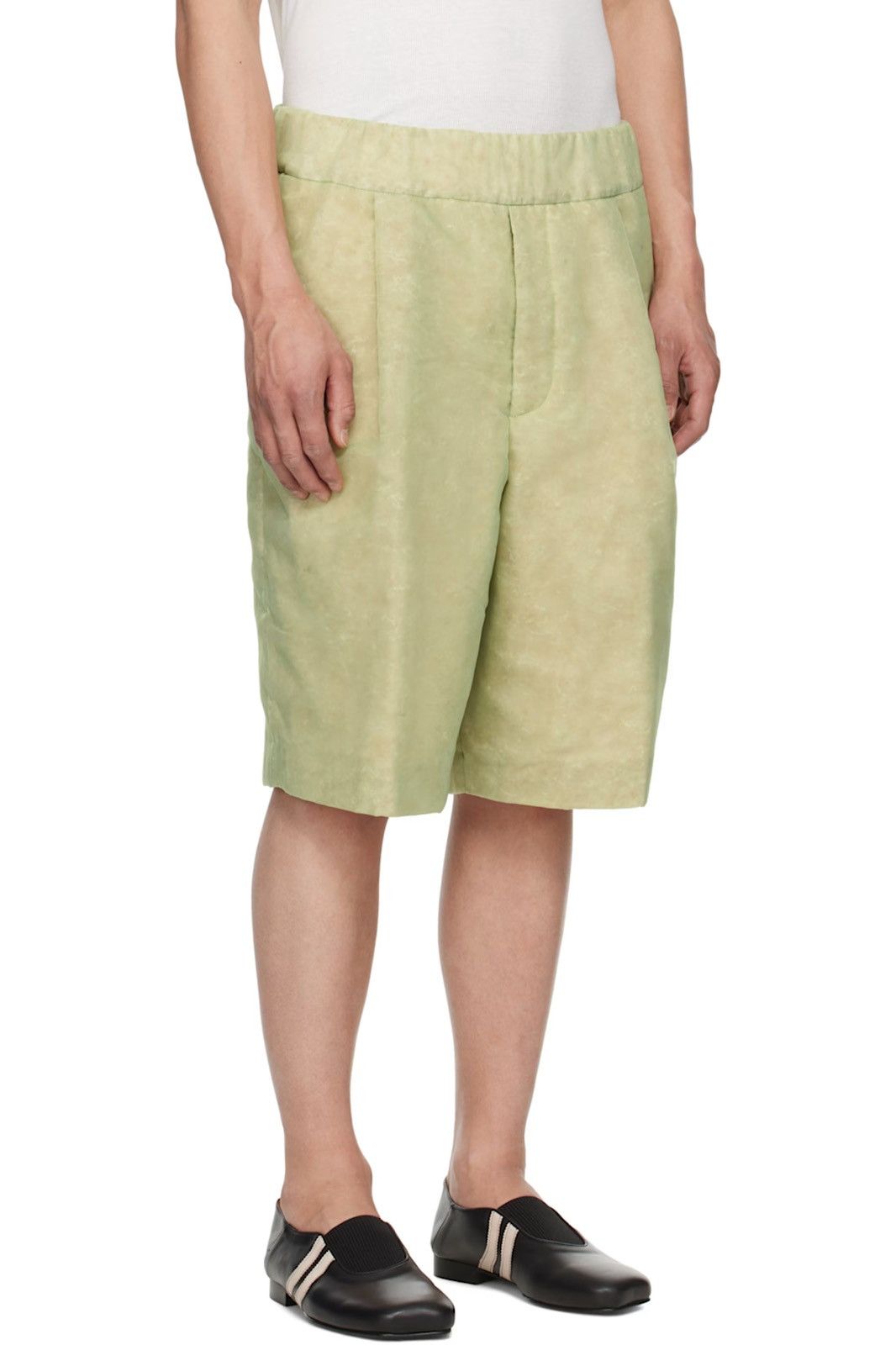 Dries Van Noten DRIES VAN NOTEN Green Layered Pleated Bermuda Shorts Size US 34 / EU 50 - 3 Thumbnail