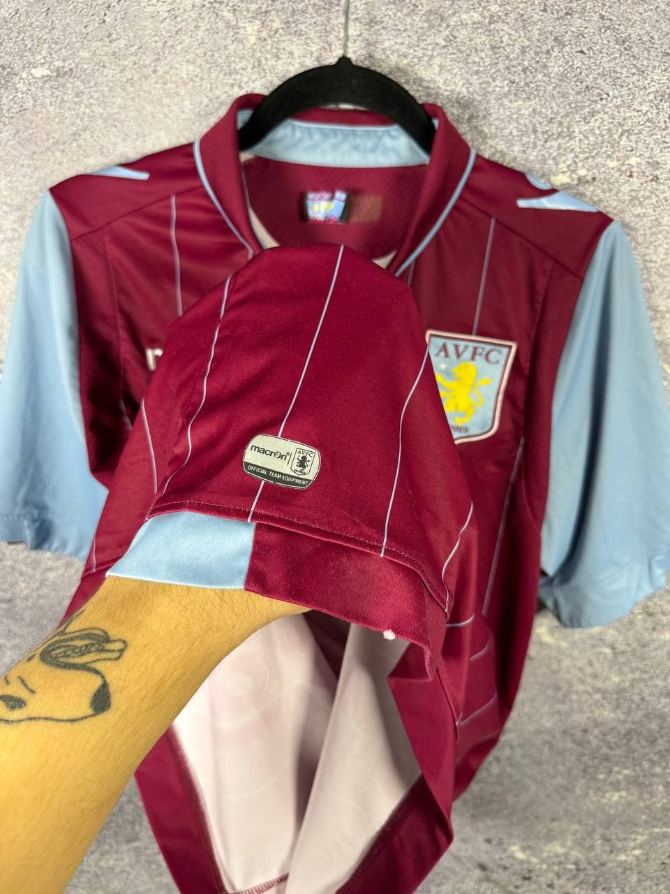 Macron × Vintage Vintage Aston Villa 2014/15 Macron Soccer Jersey Blokcore Size US M / EU 48-50 / 2 - 11 Thumbnail