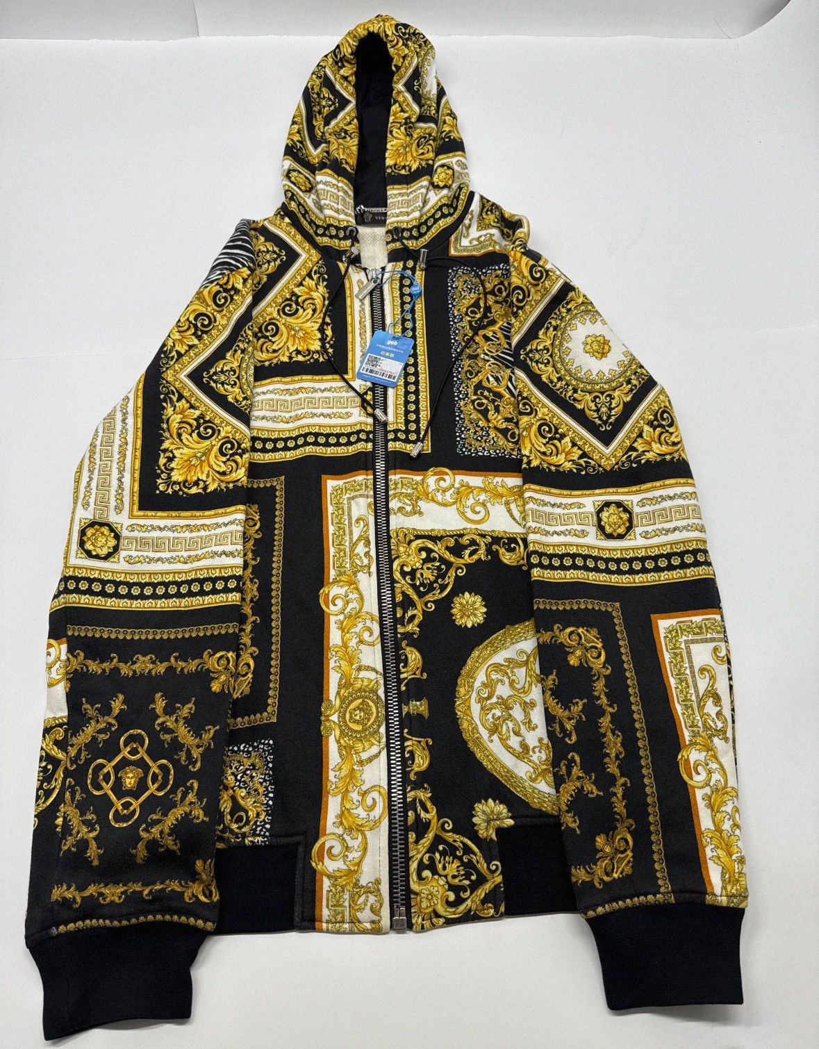 Versace Versace Classic baroque style stitching pattern design Size US M / EU 48-50 / 2 - 4 Thumbnail